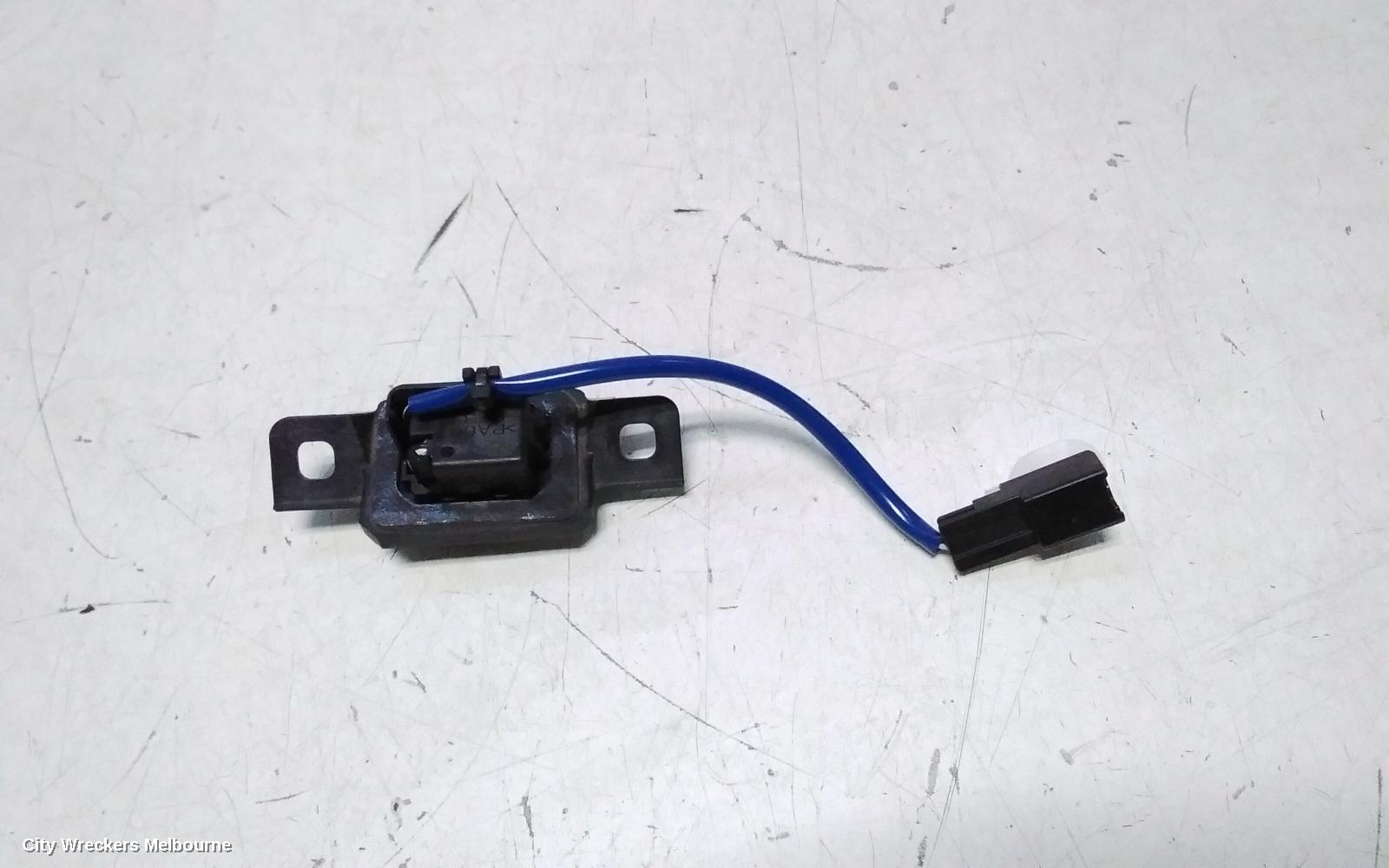 TOYOTA CAMRY TAILGATE HANDLE, XV70, 09/2017 - 05/2024