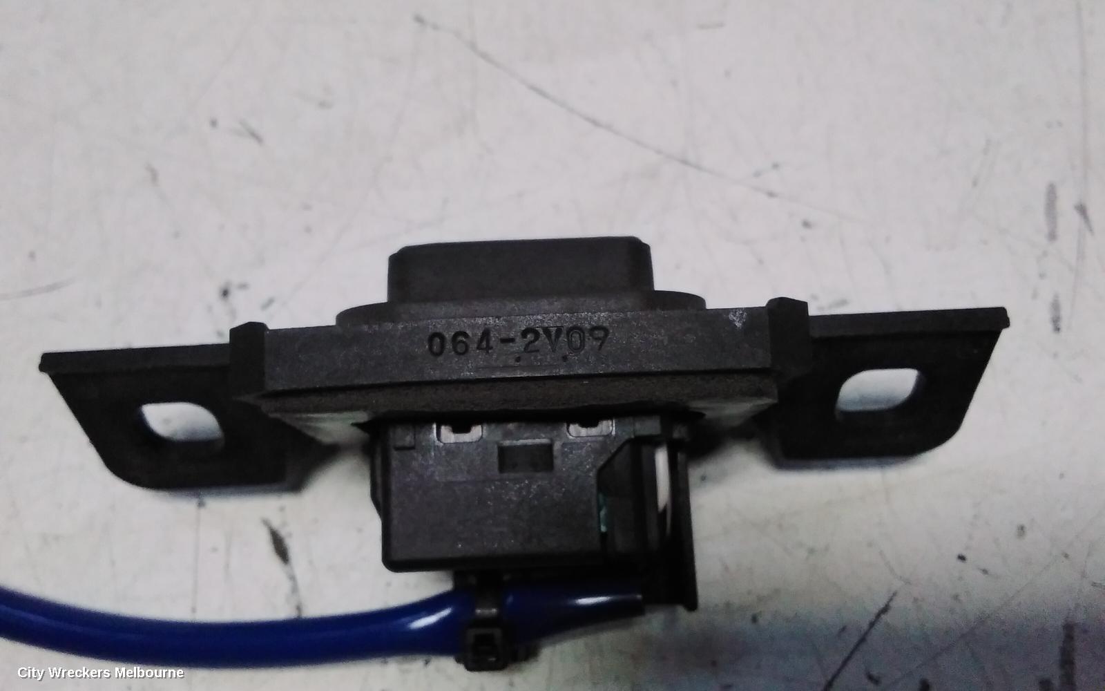 TOYOTA CAMRY TAILGATE HANDLE, XV70, 09/2017 - 05/2024