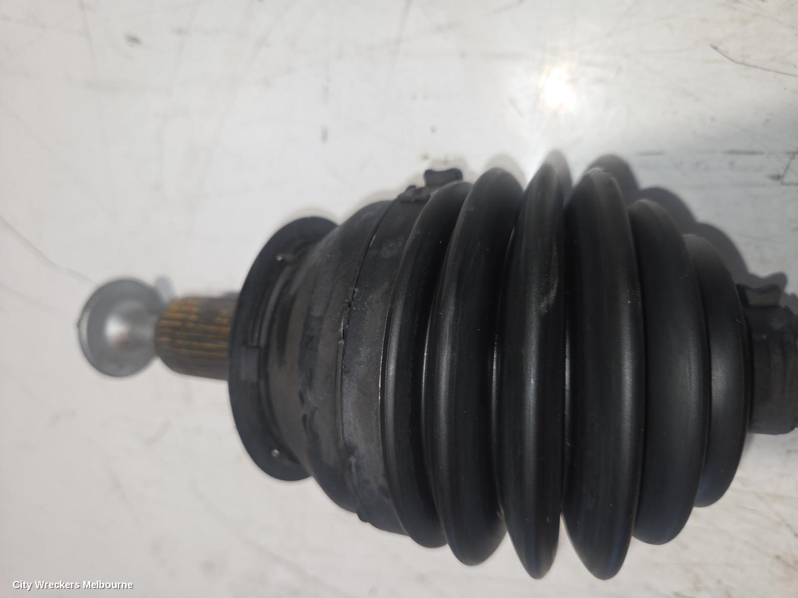 MERCEDES CLA CLASS RIGHT DRIVESHAFT, FRONT, 1.6, PETROL, C117/X117, 09/2013 - 01/2019