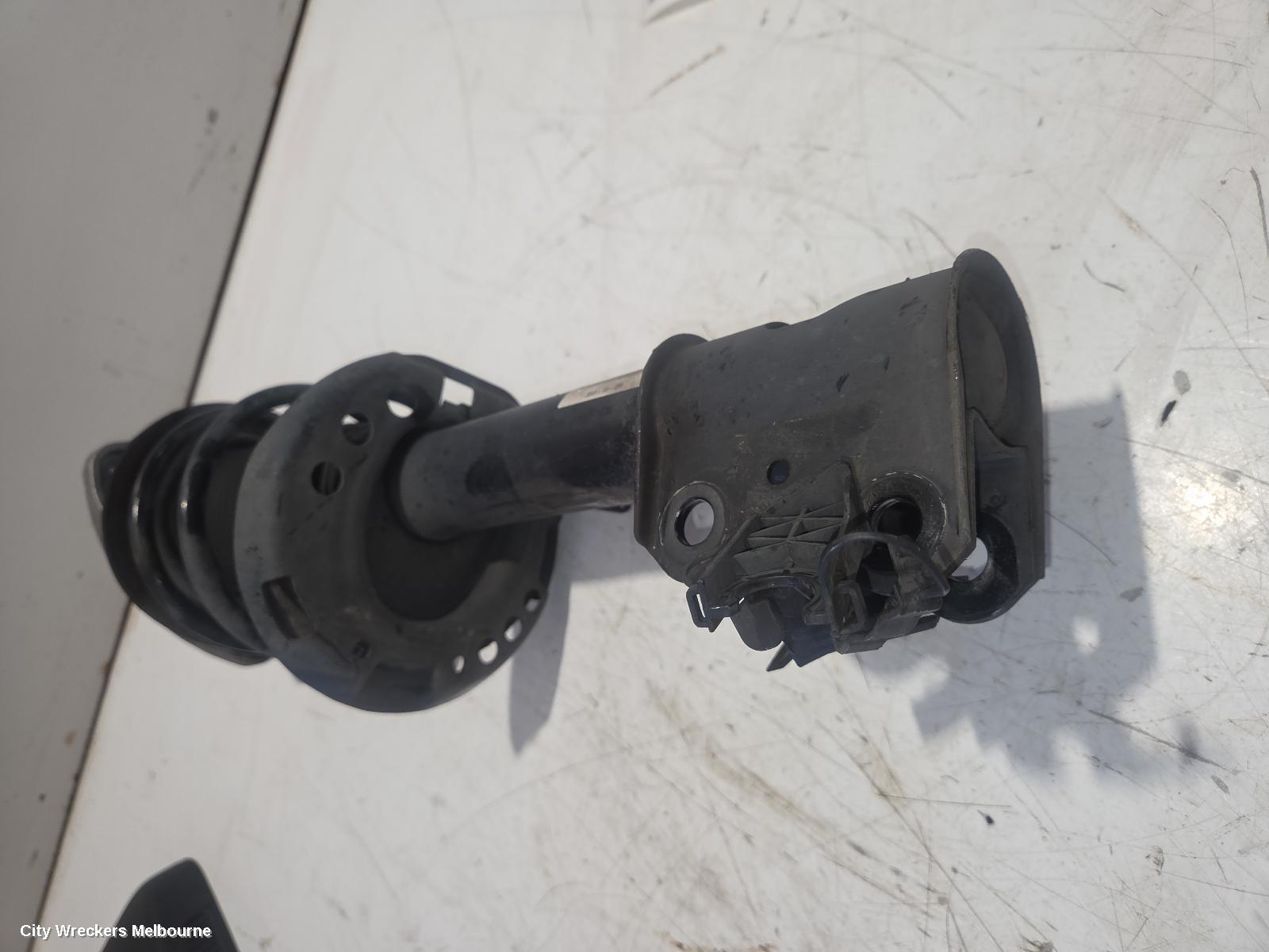 MERCEDES CLA CLASS LEFT FRONT STRUT, C117/X117, SPORT TYPE, 09/2013 - 01/2019