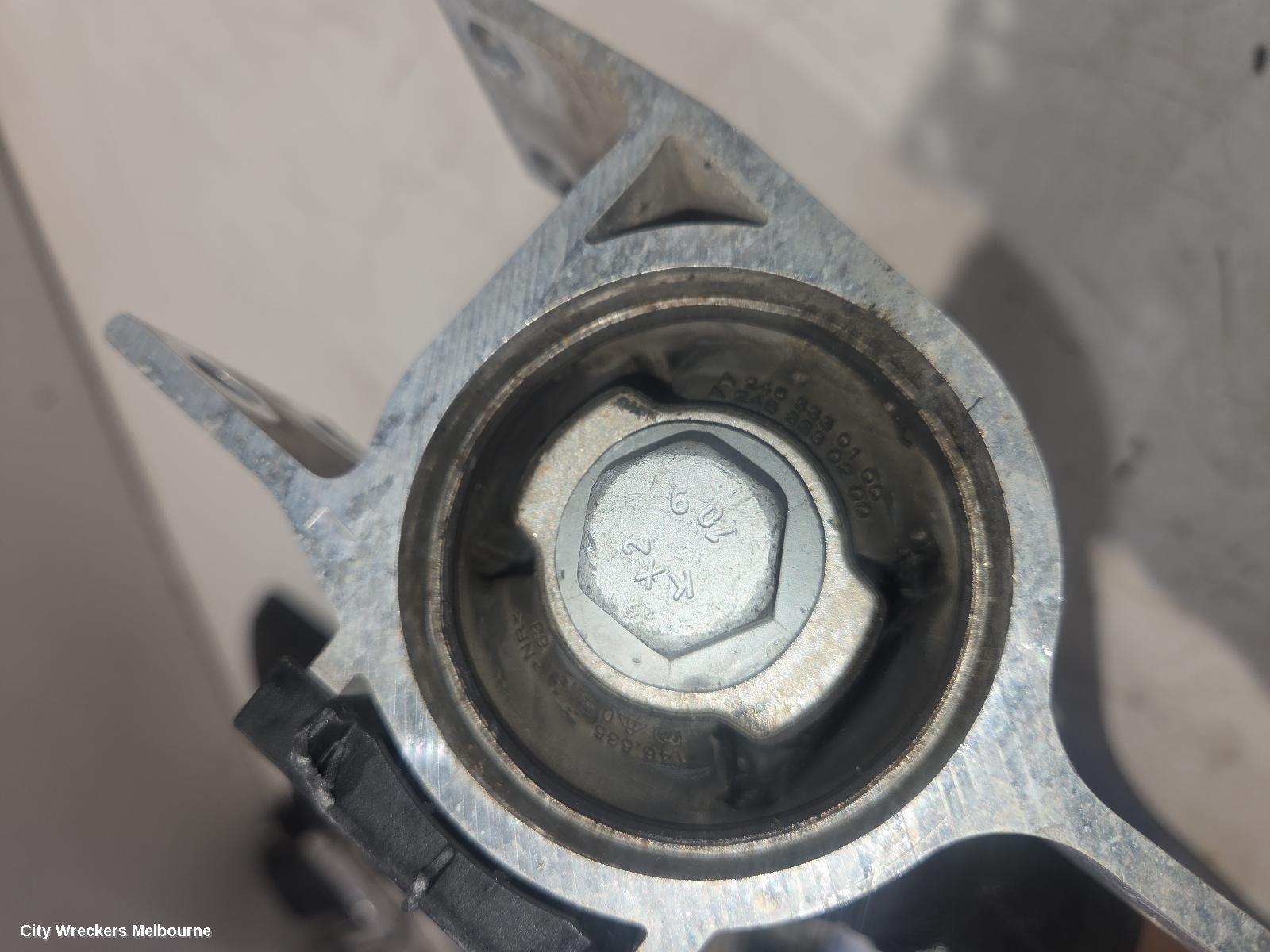 MERCEDES CLA CLASS LEFT FRONT LOWER CONTROL ARM, C117/X117, NON VARIABLE TYPE, CLA180/CLA200/CLA200CDI/CLA250, 09/2013 - 01/2019