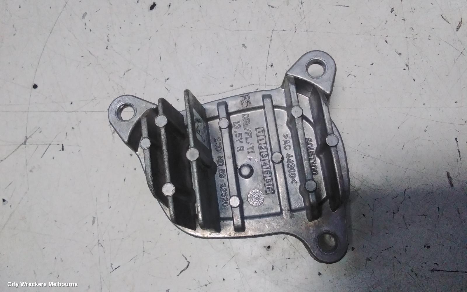 VOLKSWAGEN GOLF RIGHT HEADLAMP, GEN 8, W/ LED, NON ADAPTIVE TYPE, 09/2020 - 06/2024