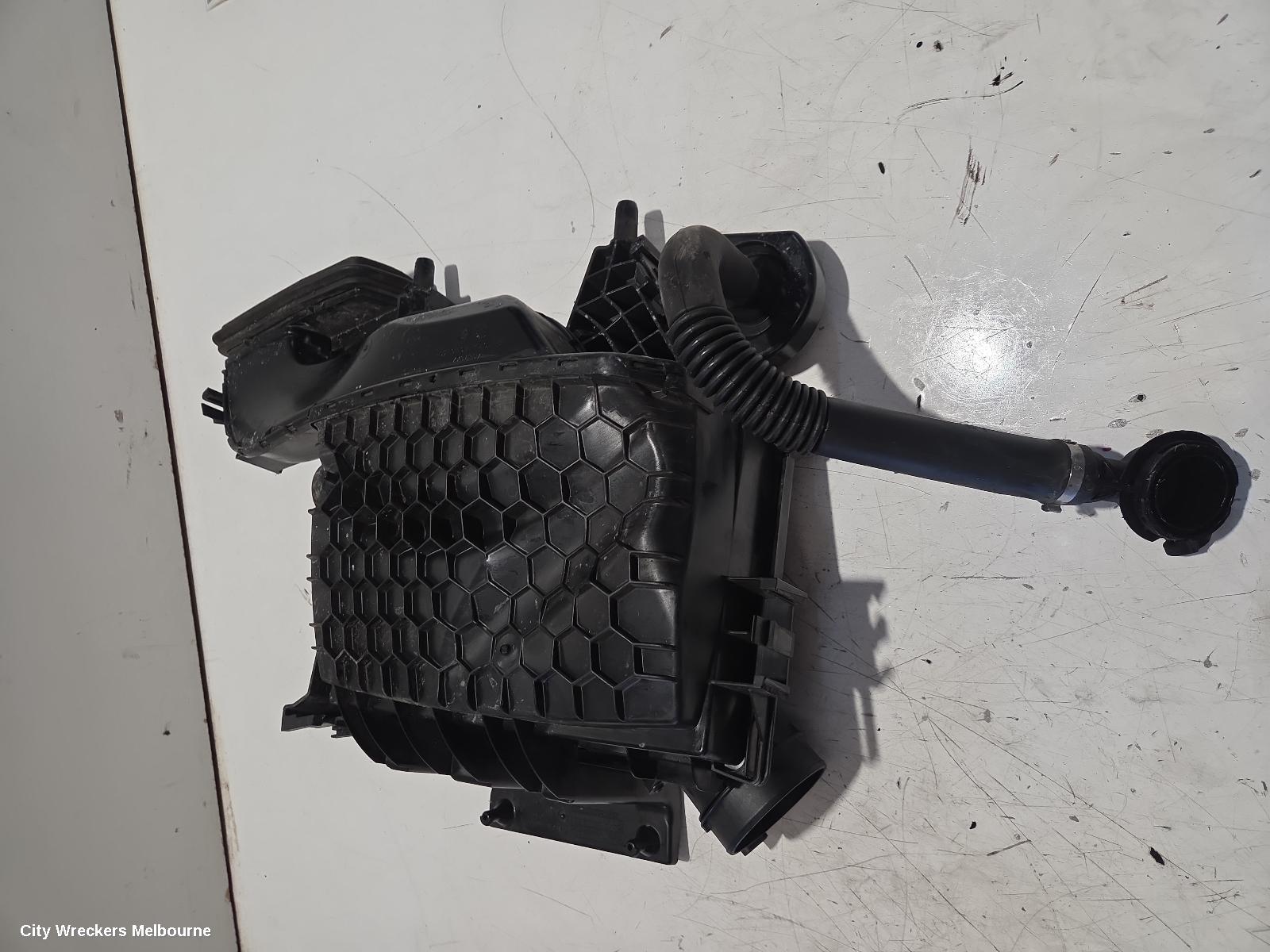 MERCEDES SPRINTER AIR CLEANER/BOX, AIR CLEANER, 2.0, DIESEL, VS30, 01/2022 ONWARDS