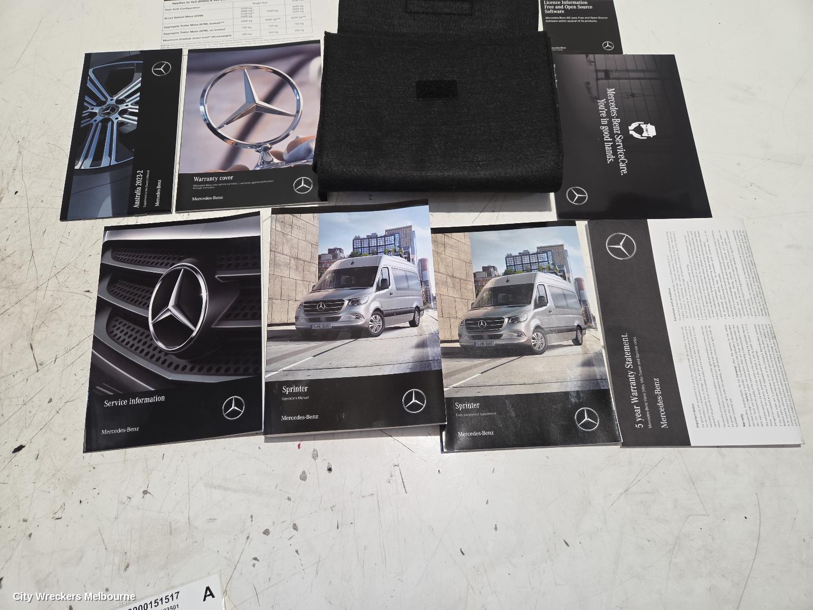 MERCEDES SPRINTER OWNERS HANDBOOK, VS30, 05/2018 ONWARDS