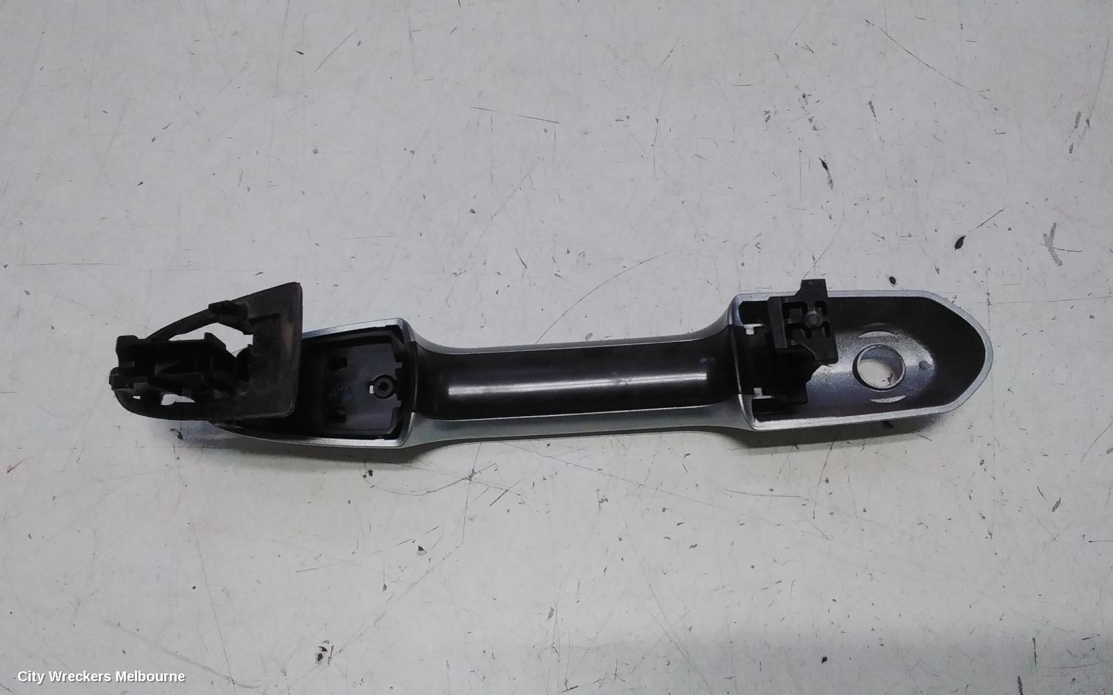 TOYOTA KLUGER DOOR HANDLE, RH FRONT, OUTER, COLOUR CODED, XU70 SERIES, 03/2021 ONWARDS
