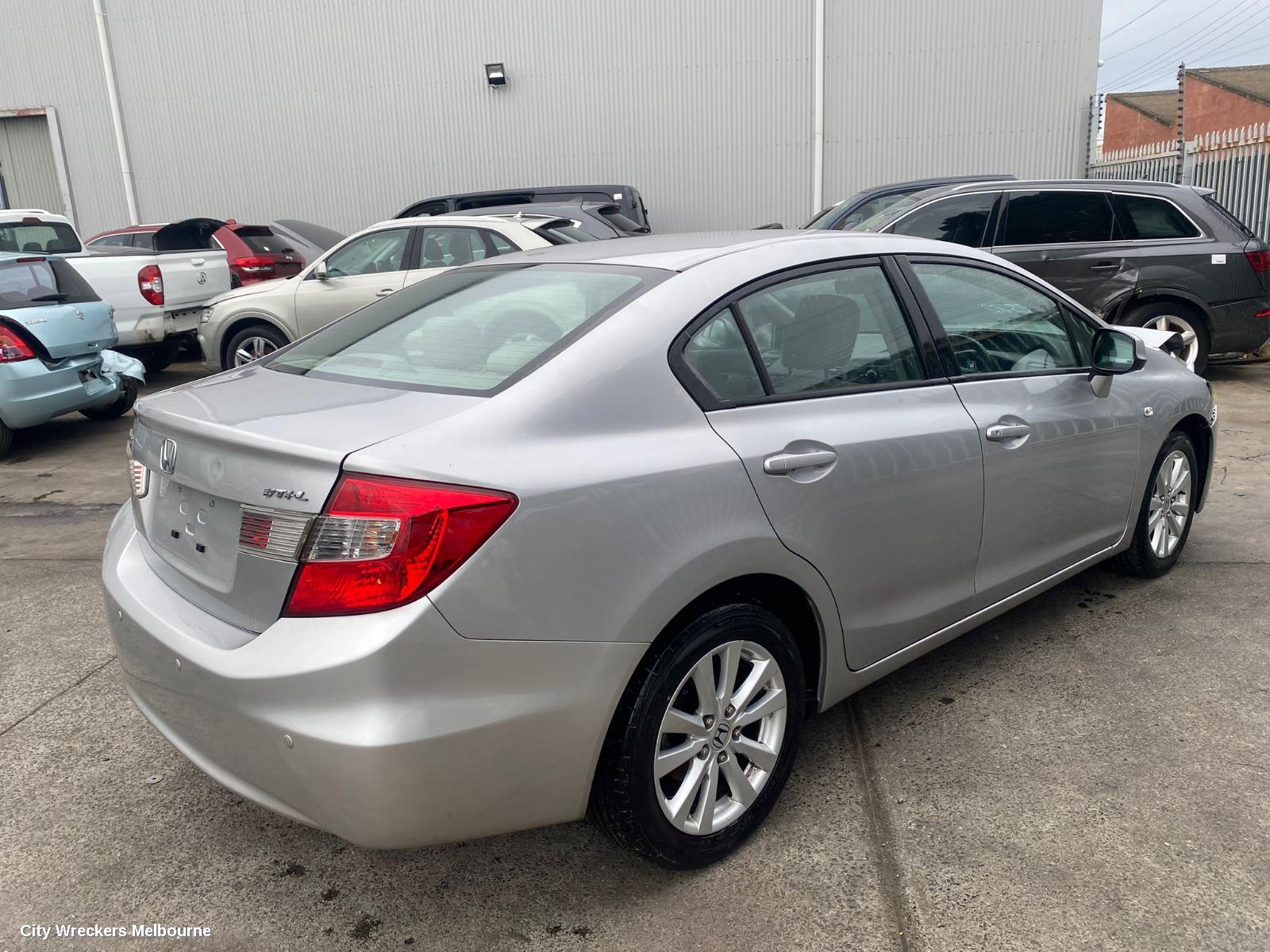 HONDA CIVIC RIGHT TAILLIGHT, 9TH GEN, SEDAN (VIN JHMFB/MRHFB), NON HYBRID, 02/2012 - 04/2016