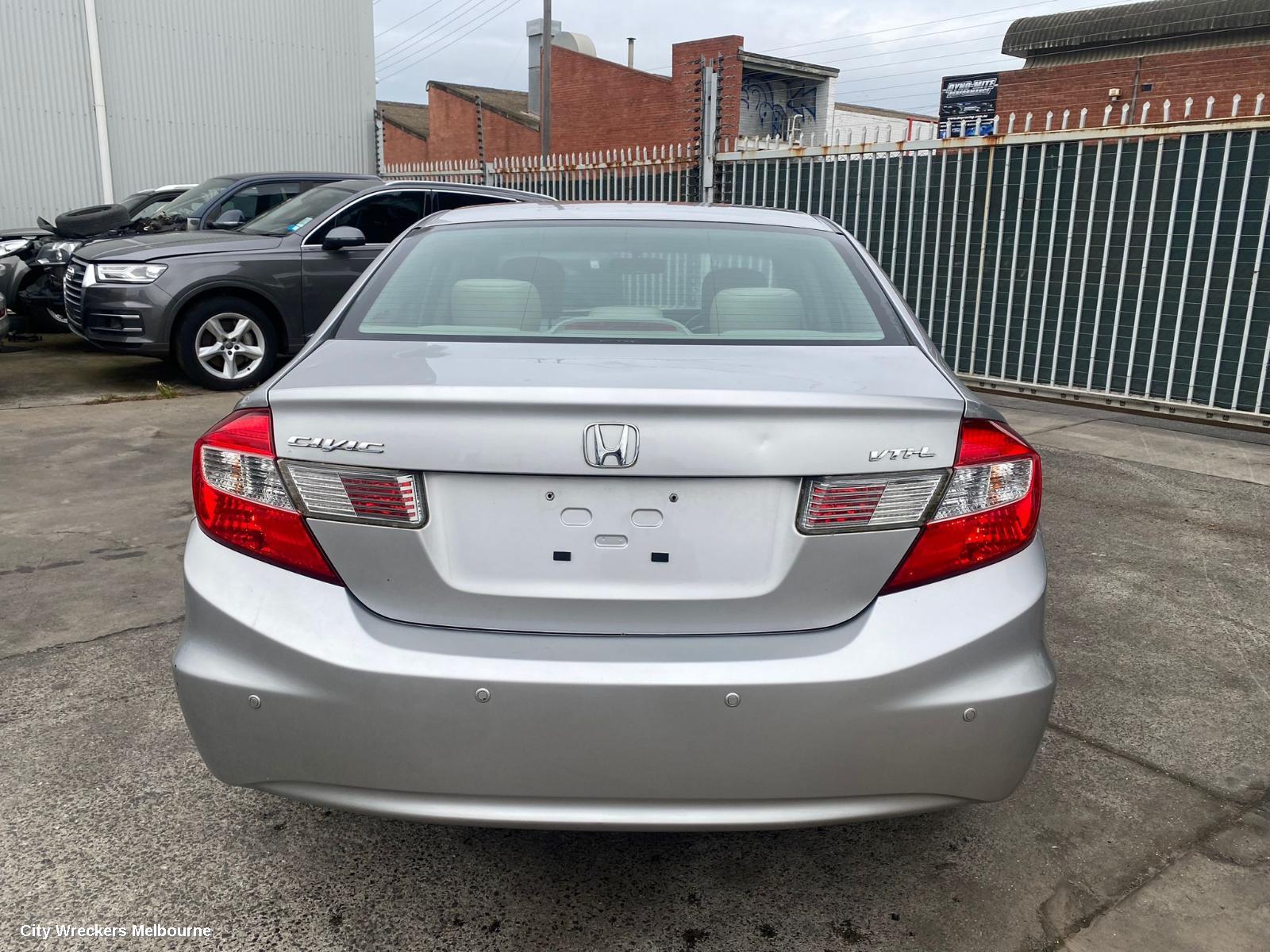 HONDA CIVIC RIGHT TAILLIGHT, 9TH GEN, SEDAN (VIN JHMFB/MRHFB), NON HYBRID, 02/2012 - 04/2016