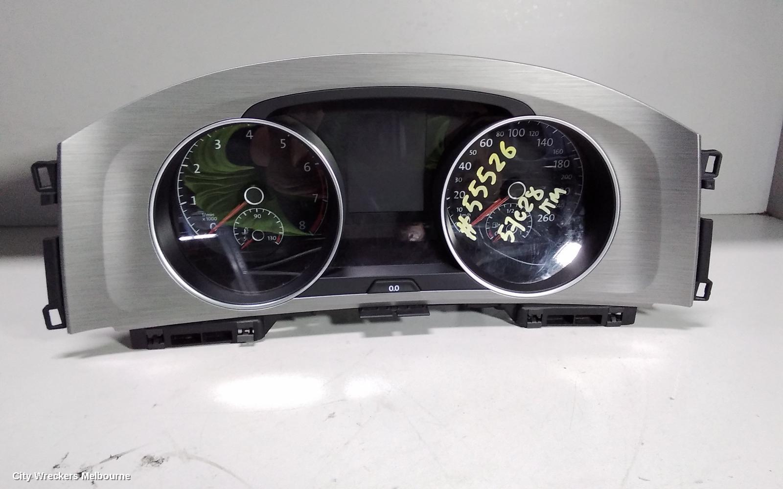 VOLKSWAGEN GOLF SPEEDOMETER