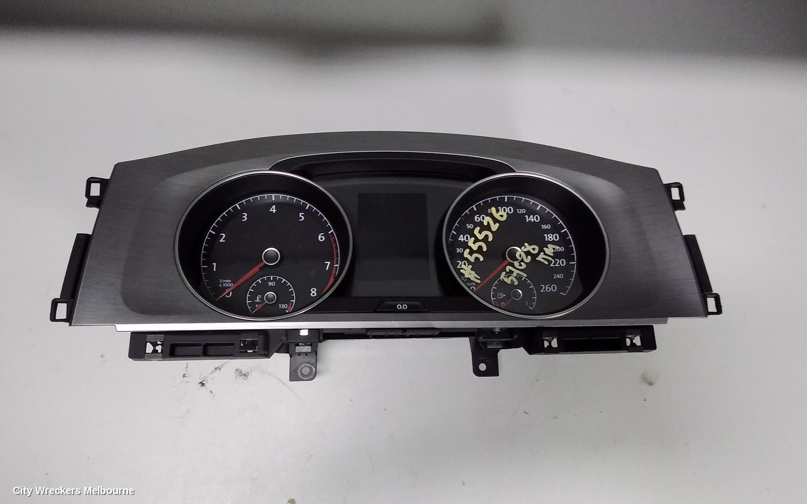VOLKSWAGEN GOLF SPEEDOMETER