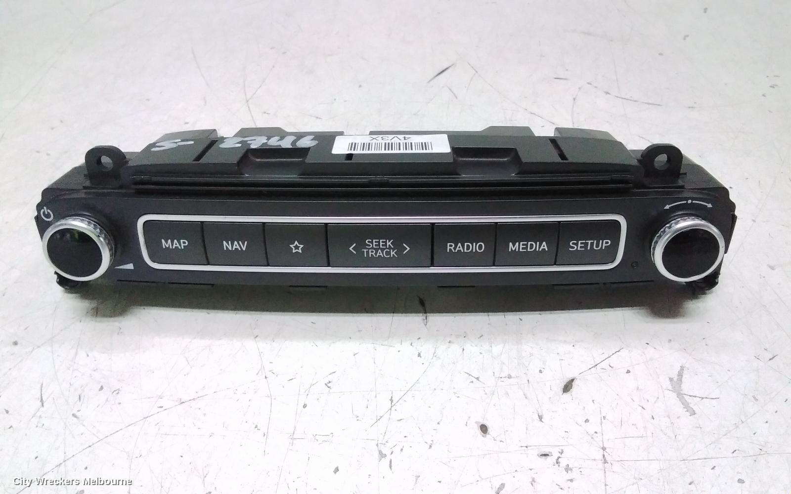 HYUNDAI SANTA FE, TM, 03/2018 - 10/2023, AGL30023601 MULTIMEDIA CONTROL PANEL: 151737