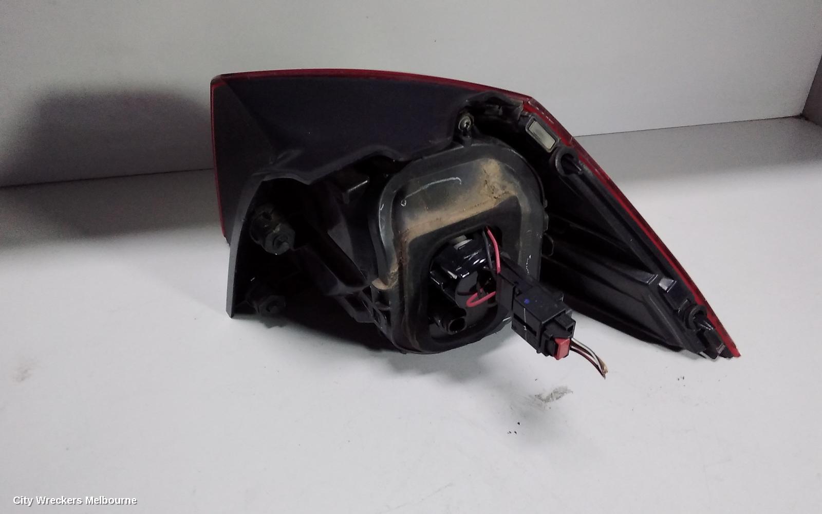 VOLKSWAGEN GOLF LEFT TAILLIGHT, GEN 7, HATCH, 03/2013 - 03/2017