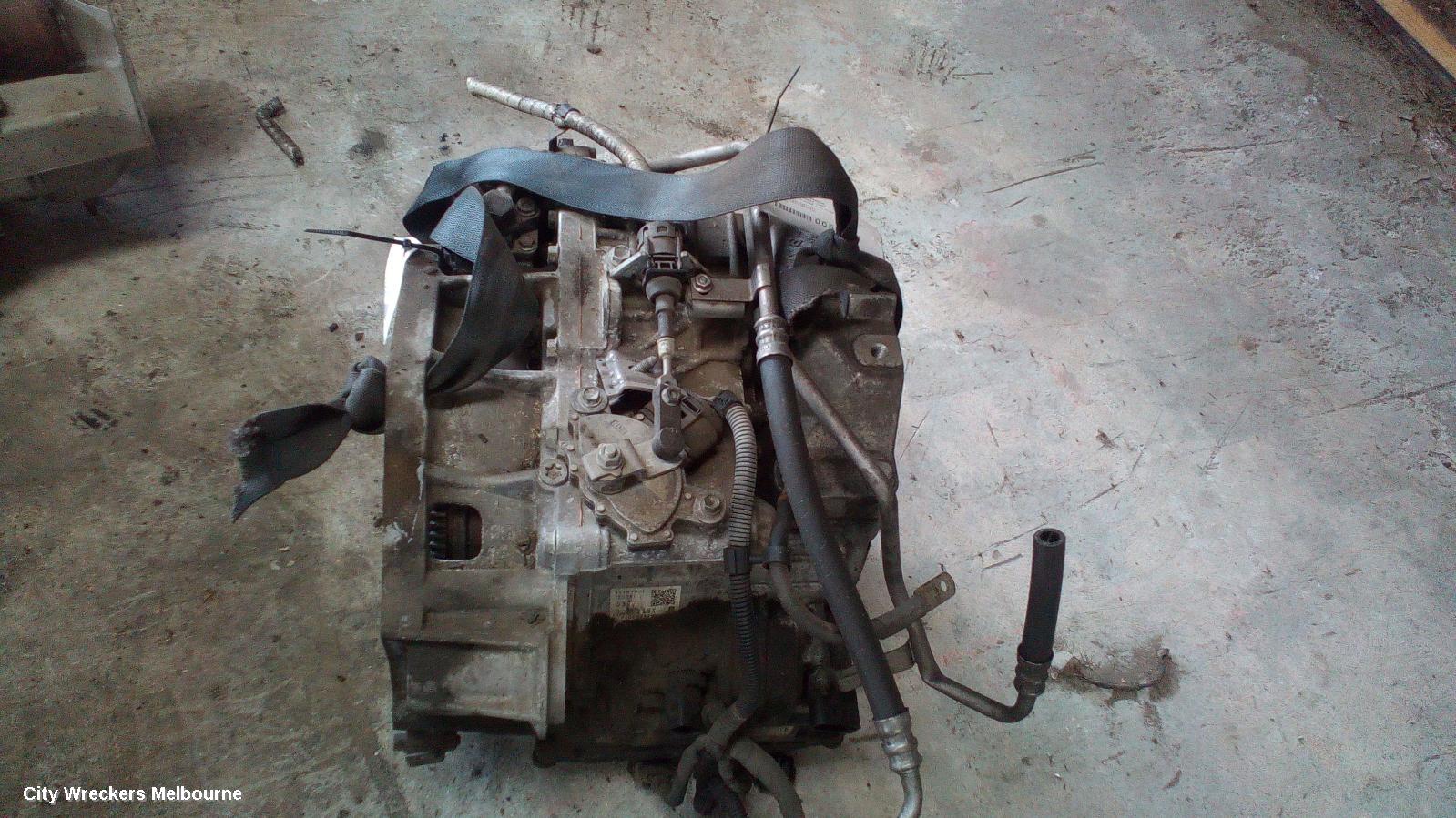 VOLKSWAGEN PASSAT TRANS/GEARBOX, AUTO, FWD, PETROL, 2.0, 3C/MK6 B6, JUD CODE, 03/2006 - 02/2010