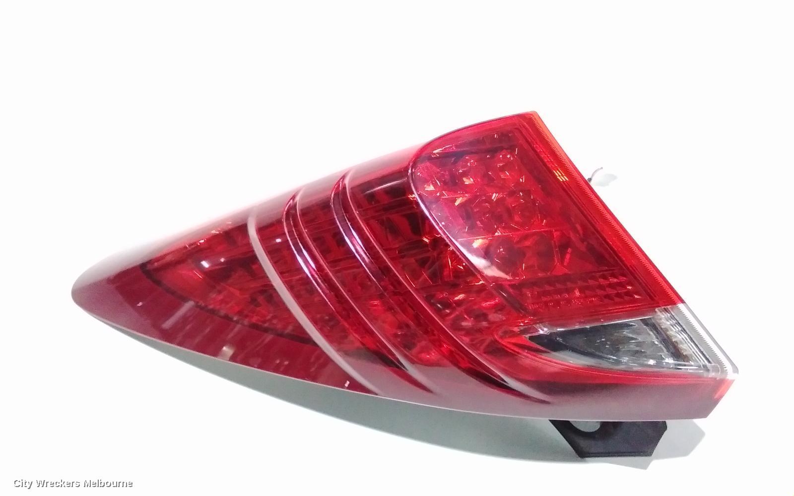 HONDA CIVIC LEFT TAILLIGHT, 9TH GEN, HATCH (VIN SHHFK), 06/2012 - 03/2015