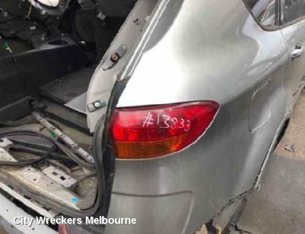SUBARU TRIBECA RIGHT TAILLIGHT, B9, IN BODY, 10/2006 - 11/2007