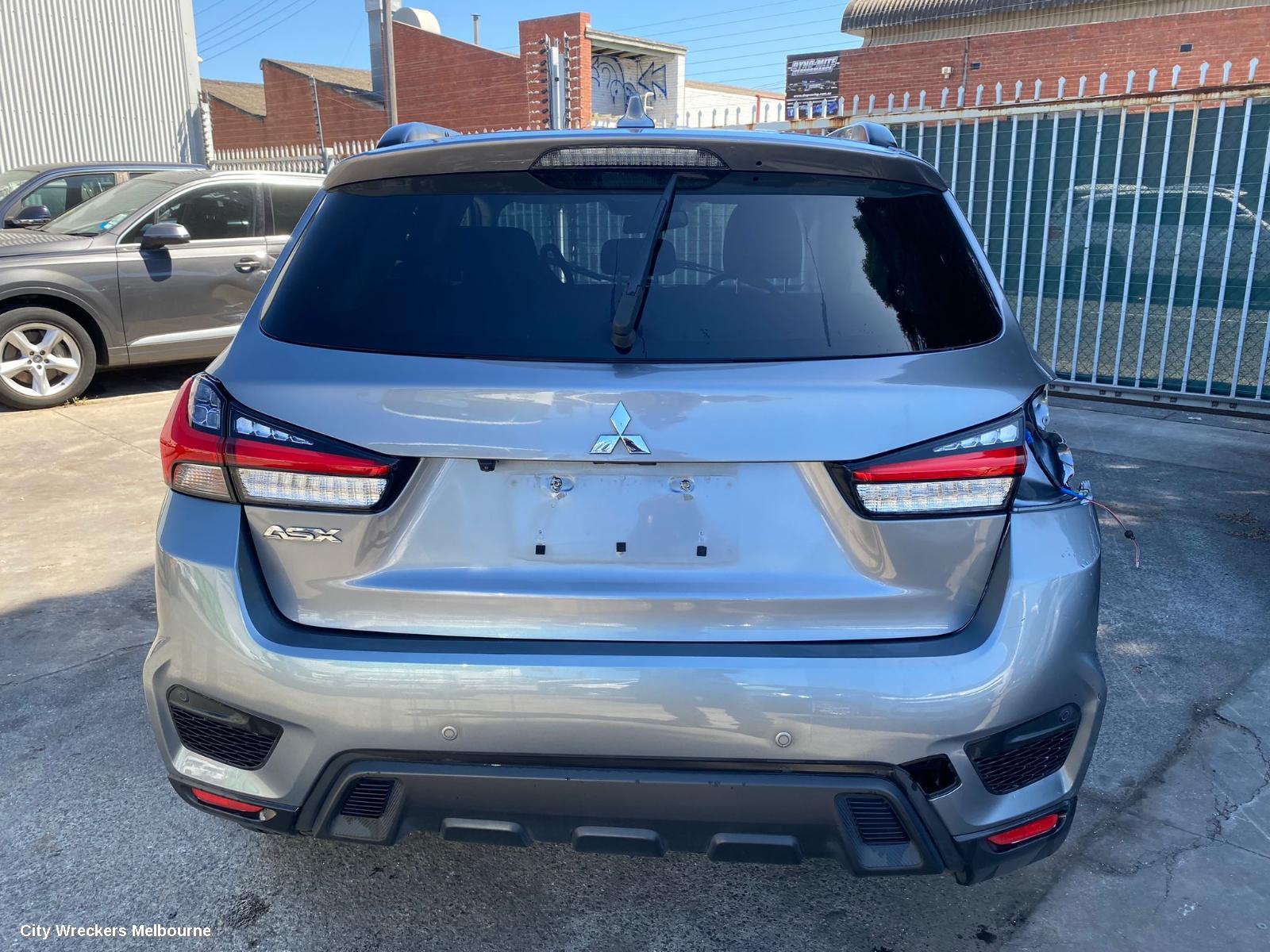 MITSUBISHI ASX LEFT GUARD LINER, FRONT, XD, 06/2019 ONWARDS