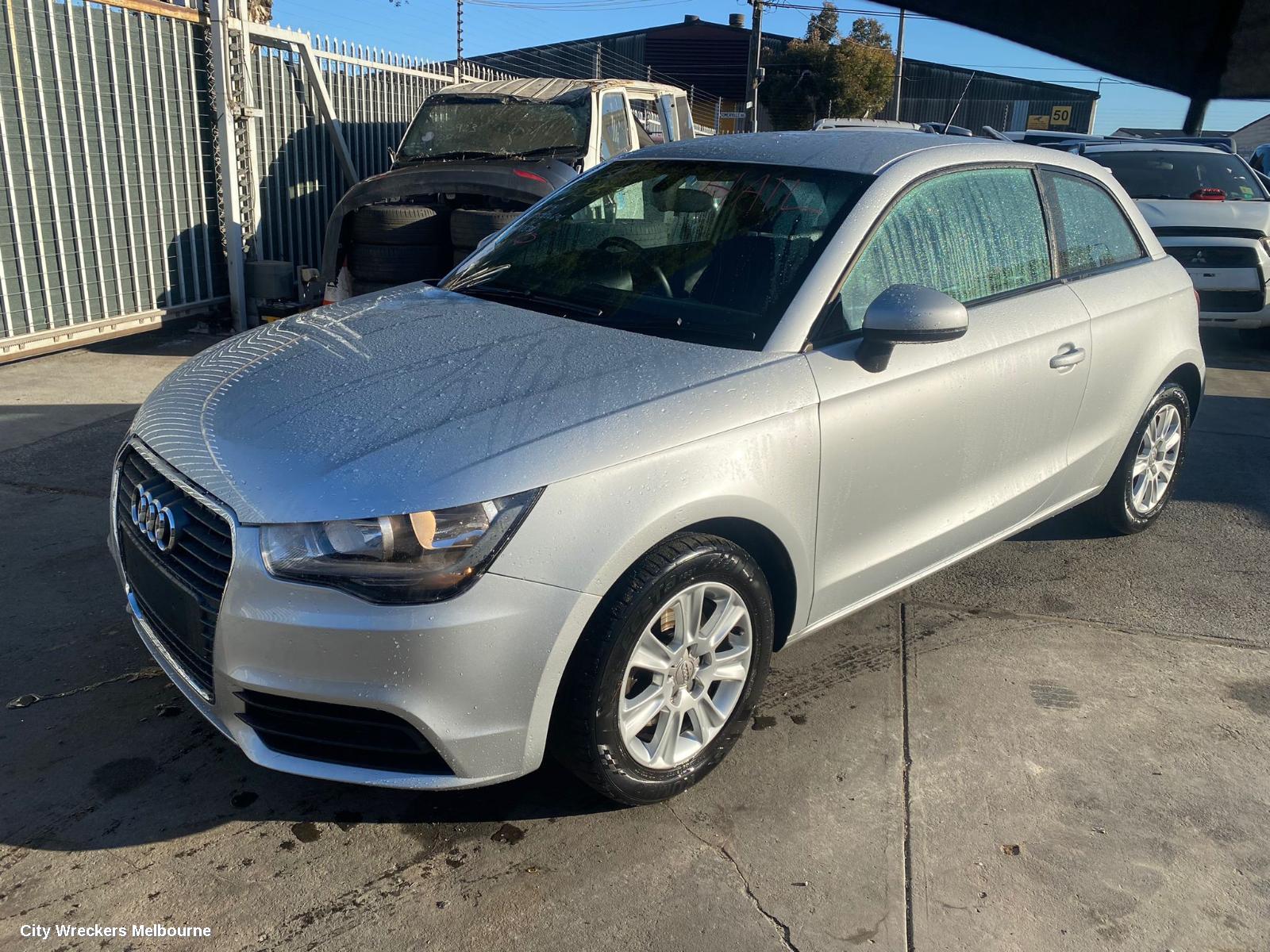 AUDI A1 RIGHT FRONT DOOR, 8X, A1, 3DR HATCH, 12/2010 - 05/2013