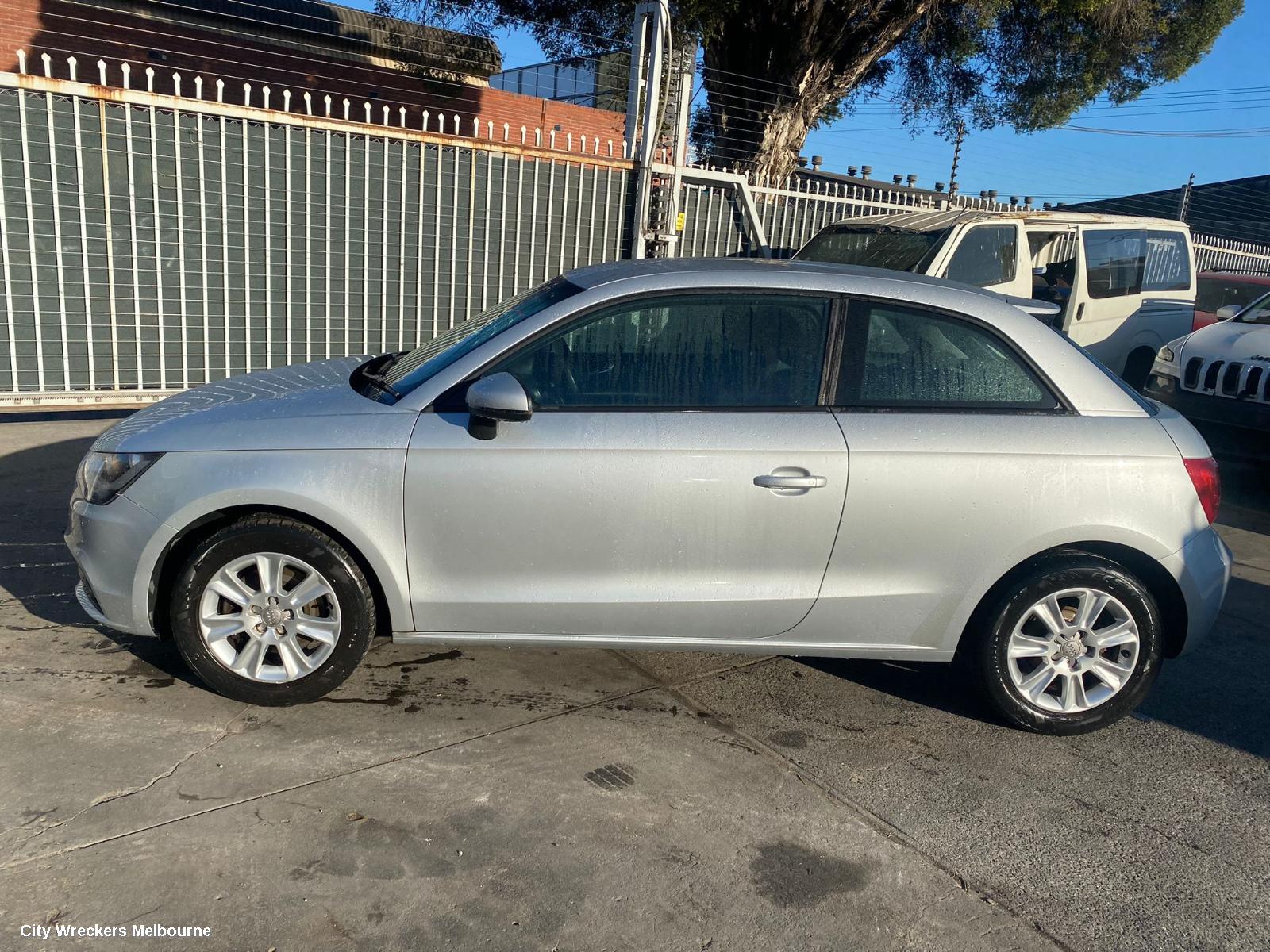 AUDI A1 RIGHT FRONT DOOR, 8X, A1, 3DR HATCH, 12/2010 - 05/2013