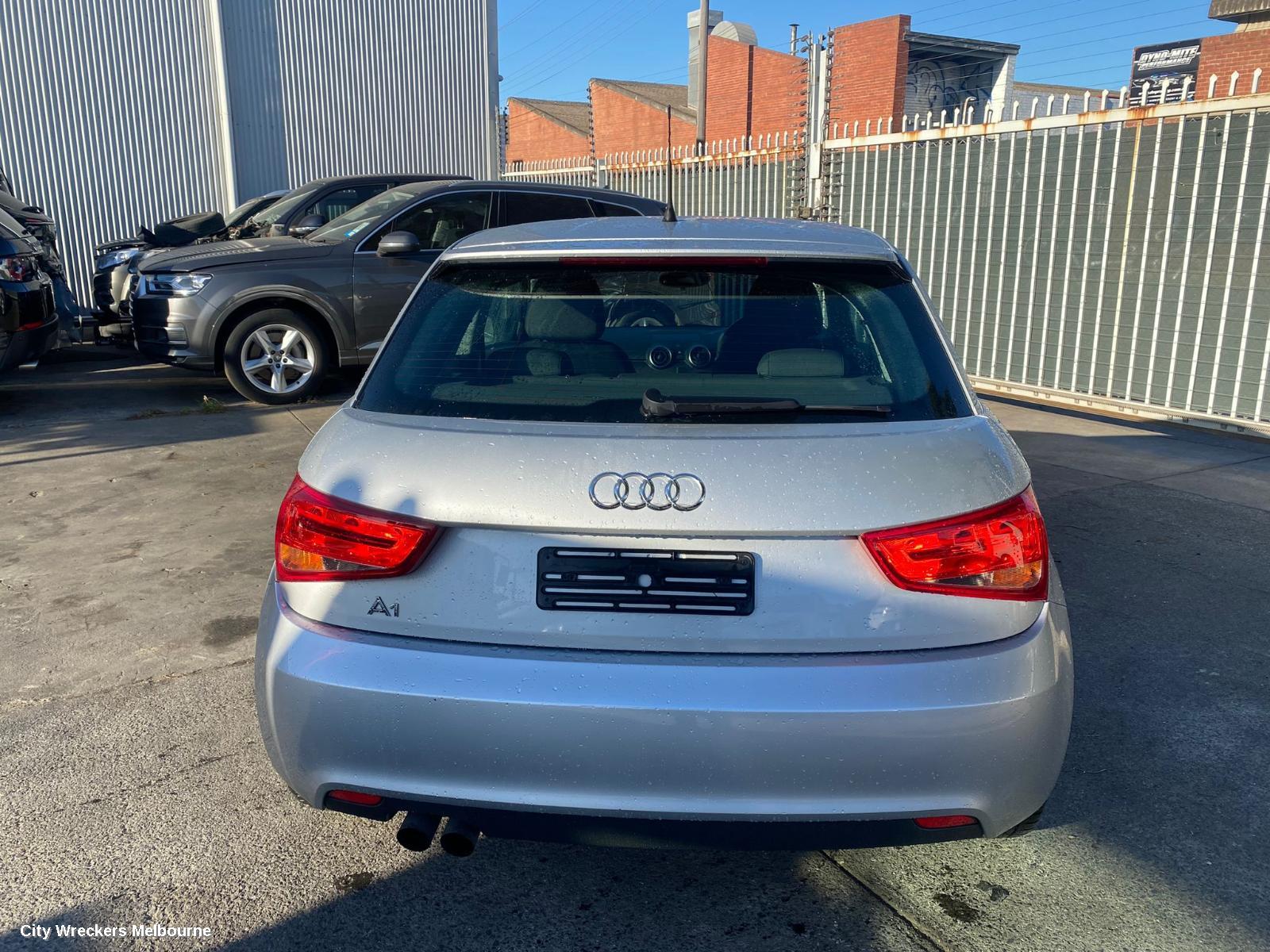 AUDI A1 RIGHT FRONT DOOR, 8X, A1, 3DR HATCH, 12/2010 - 05/2013