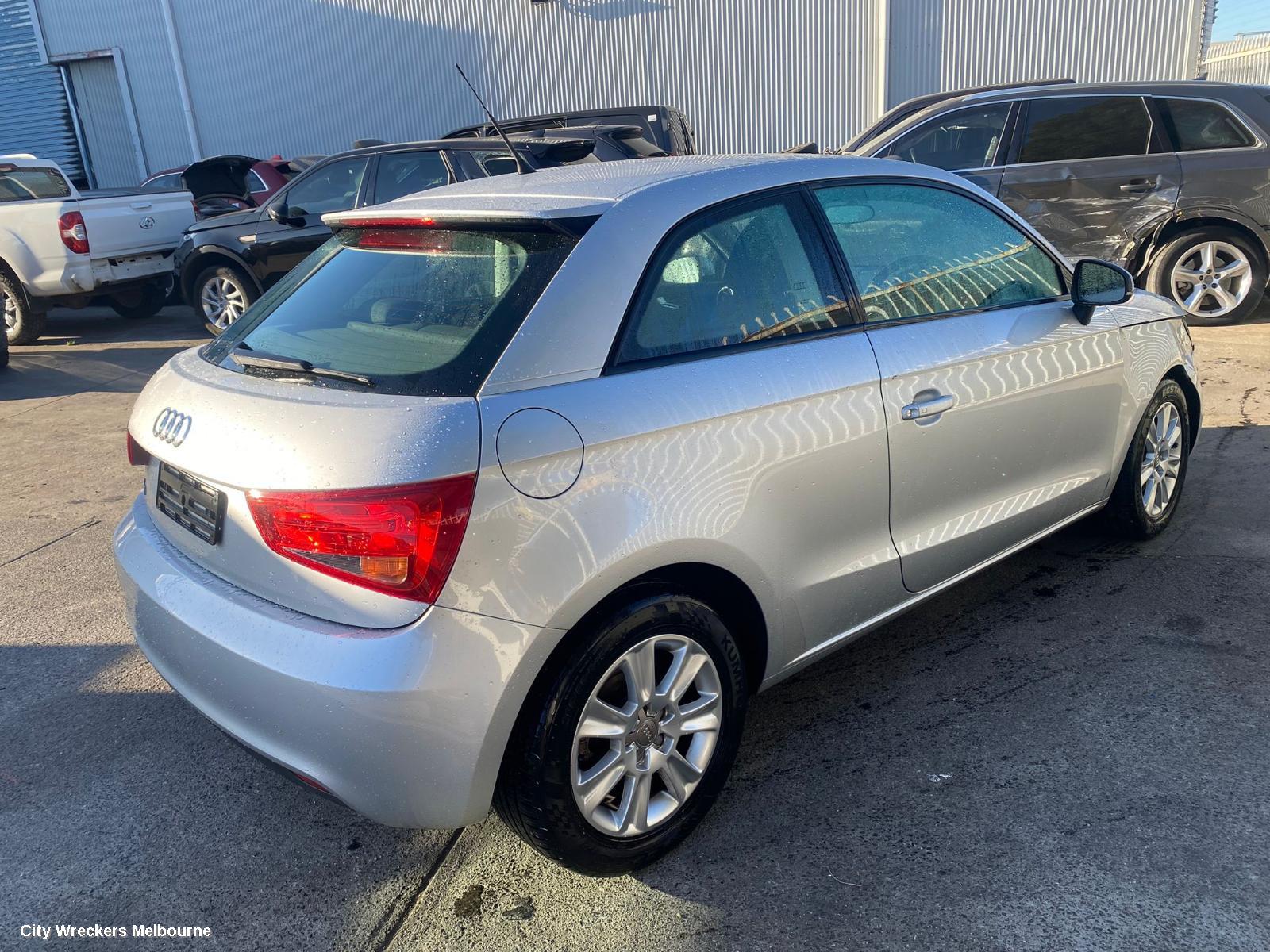 AUDI A1 RIGHT FRONT DOOR, 8X, A1, 3DR HATCH, 12/2010 - 05/2013
