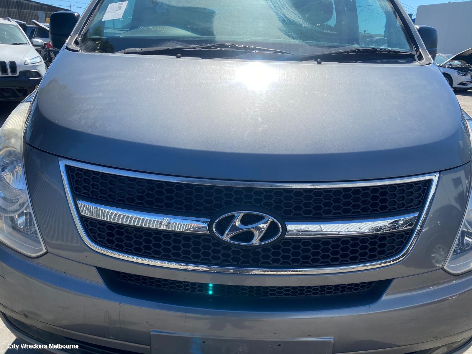 HYUNDAI ILOAD/IMAX LEFT HEADLAMP, TQ, ILOAD/IMAX, HALOGEN TYPE, 11/2007 - 02/2018