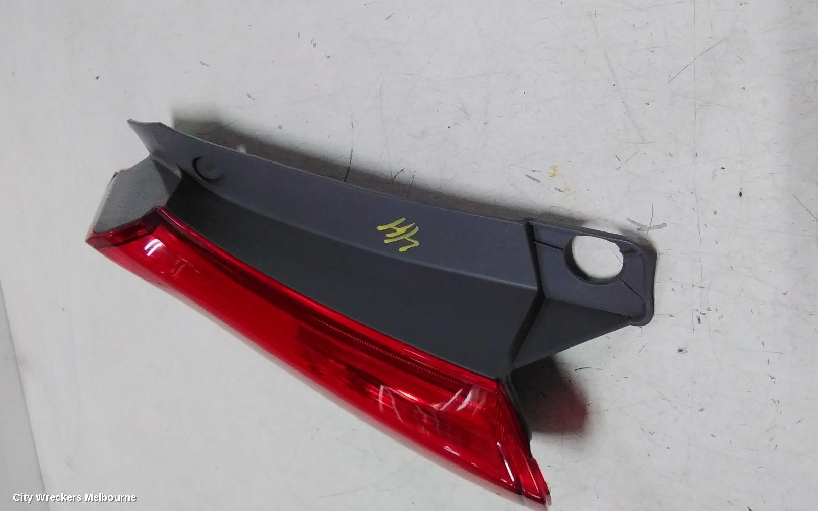 HONDA CRV LEFT TAILLIGHT, RM, UPPER, PETROL TYPE, 11/2014 - 04/2017
