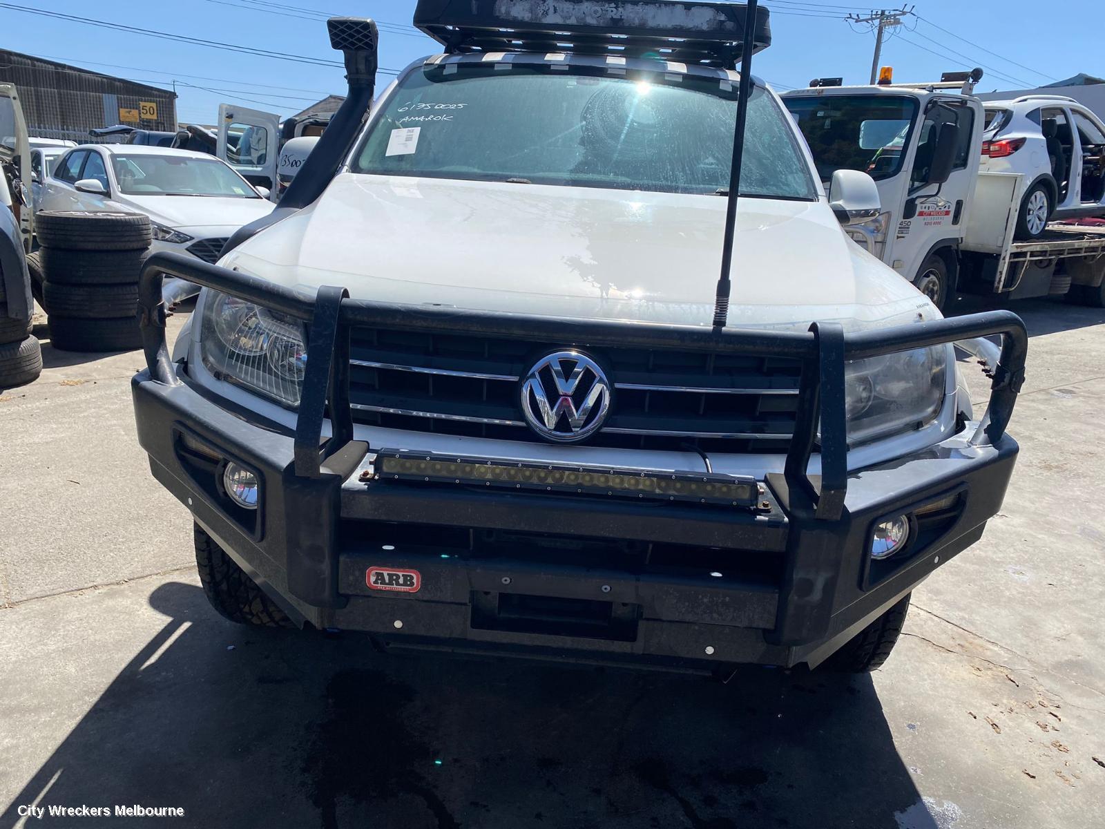 VOLKSWAGEN AMAROK LEFT FRONT DOOR, 2H, DUAL CAB, 10/2010 - 09/2022