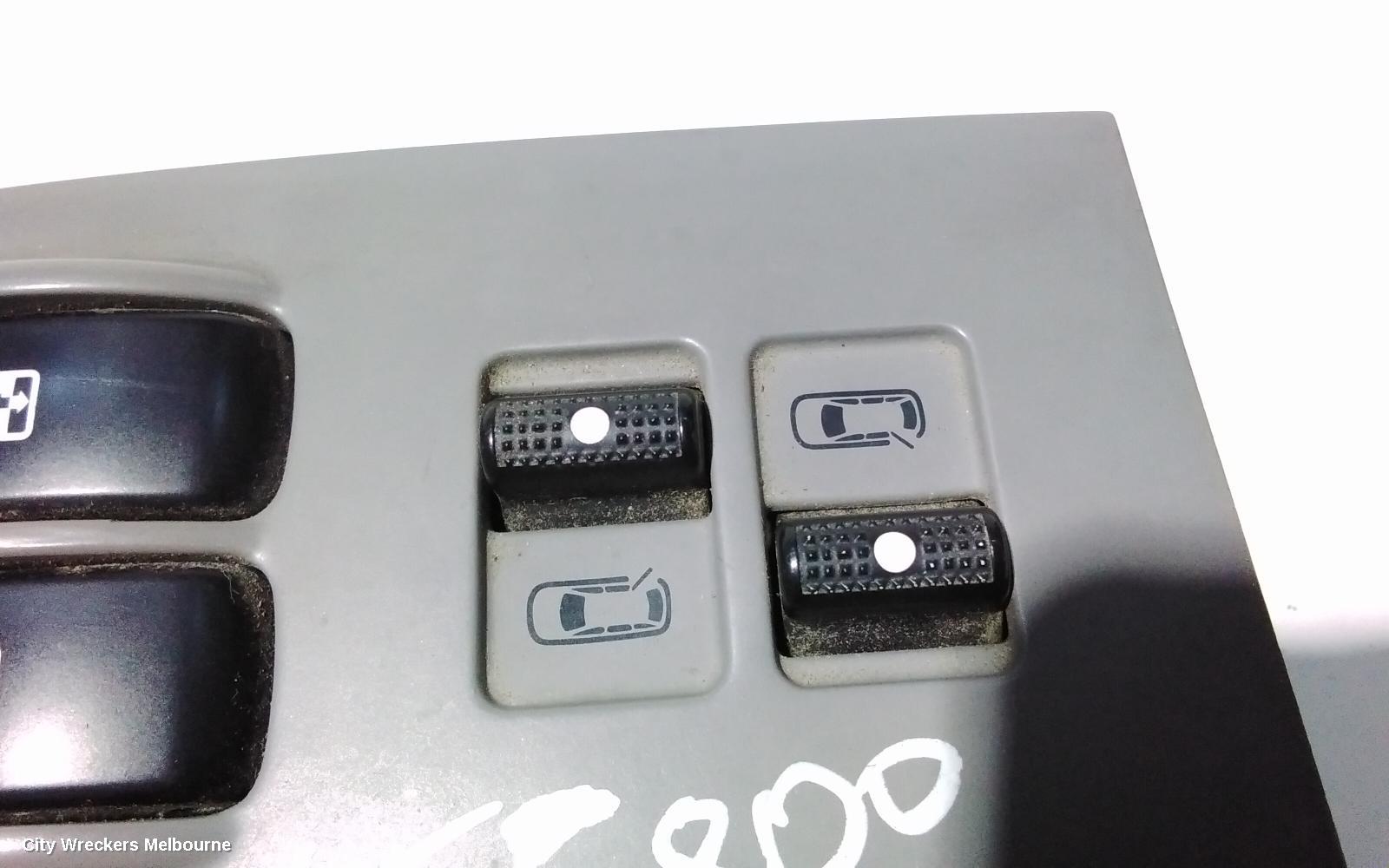 KIA CARNIVAL/GRAND CARNIVAL PWR DR WIND SWITCH, RH FRONT (MASTER SWITCH), NON POWER SLIDE REAR DOORS TYPE, VQ, 01/2006 - 12/2014