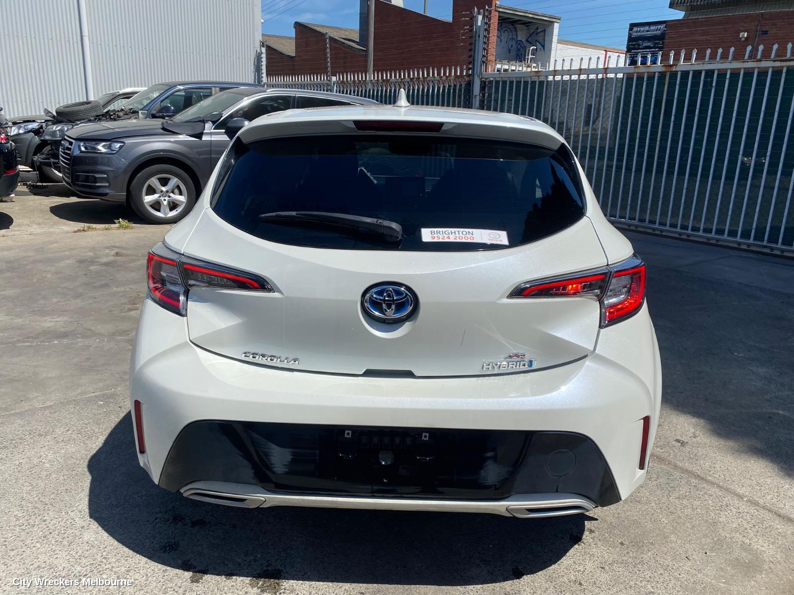 TOYOTA COROLLA LEFT TAILLIGHT, E210, IN BODY, HATCH, 07/2018 - 08/2022