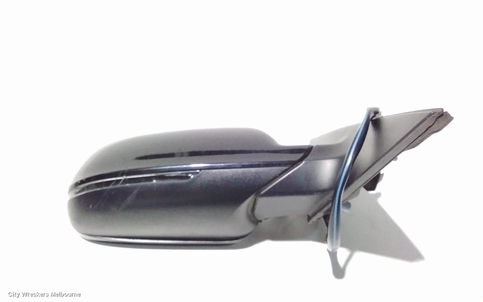AUDI A4 RIGHT DOOR MIRROR, B8 8K, A4, POWER FOLD, NO LANE CHANGE ASSIST TYPE, 05/2009 - 09/2015