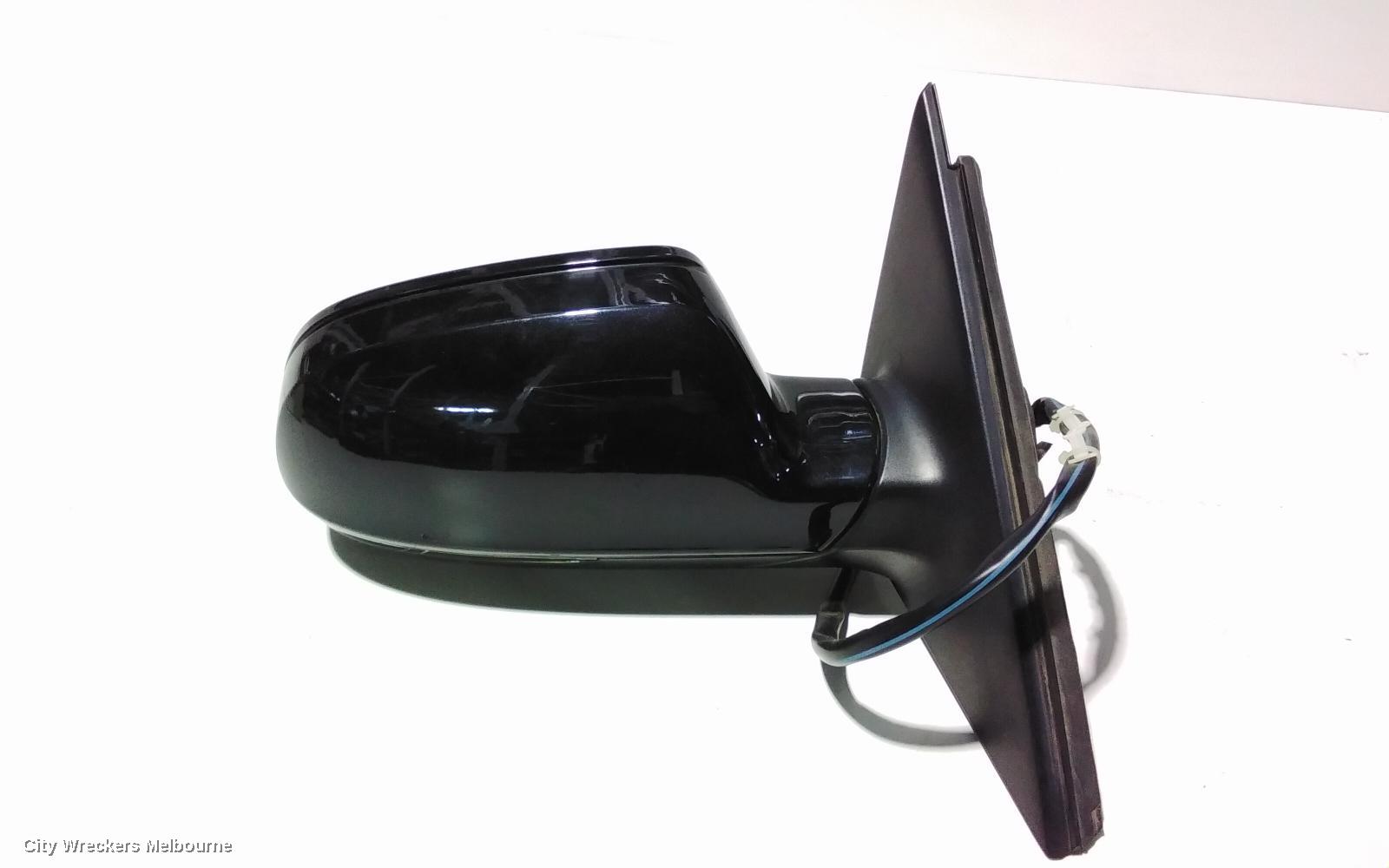 AUDI A4 RIGHT DOOR MIRROR, B8 8K, A4, POWER FOLD, NO LANE CHANGE ASSIST TYPE, 05/2009 - 09/2015