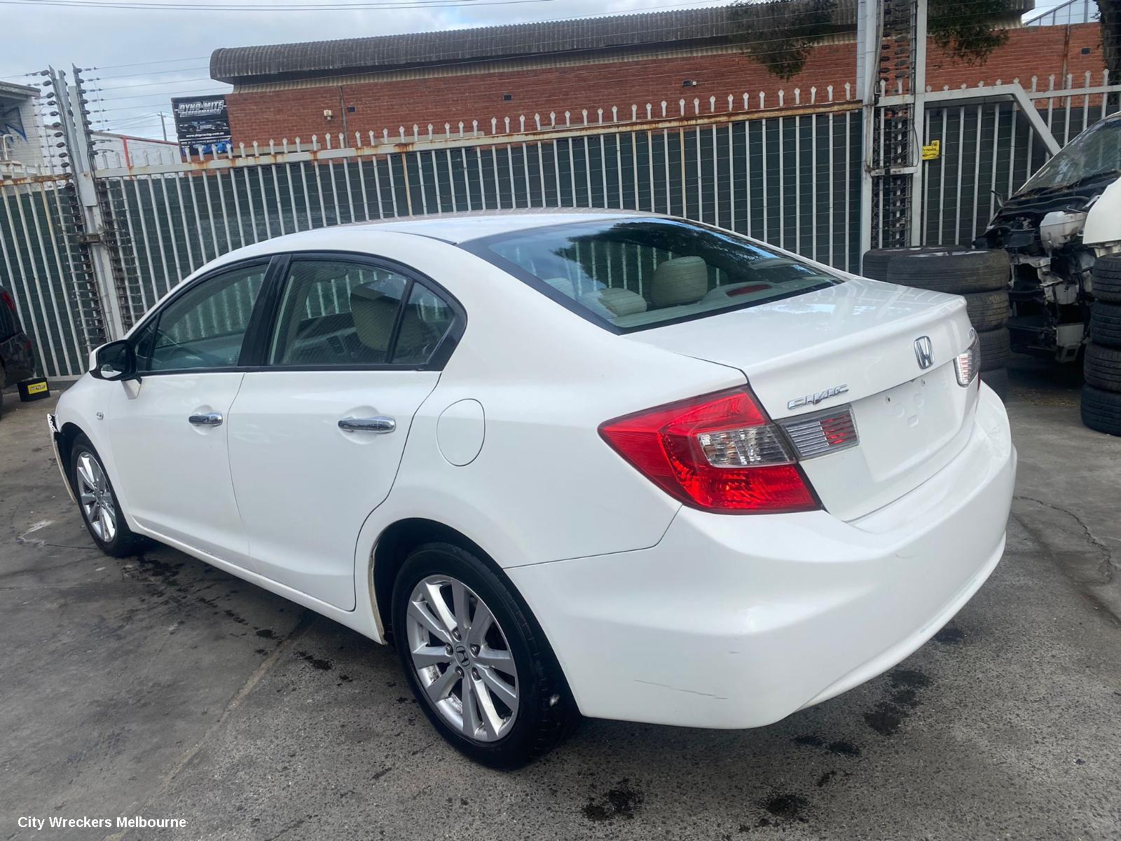 HONDA CIVIC LEFT FRONT DOOR, 9TH GEN, SEDAN (VIN JHMFB/MRHFB), 02/2012 - 04/2016