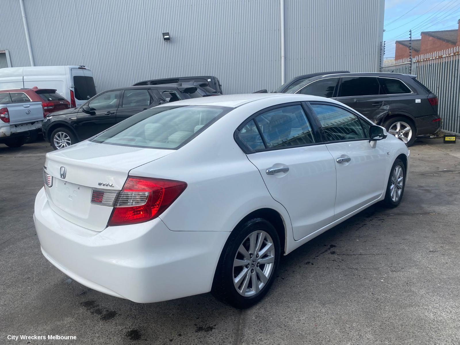 HONDA CIVIC LEFT FRONT DOOR, 9TH GEN, SEDAN (VIN JHMFB/MRHFB), 02/2012 - 04/2016