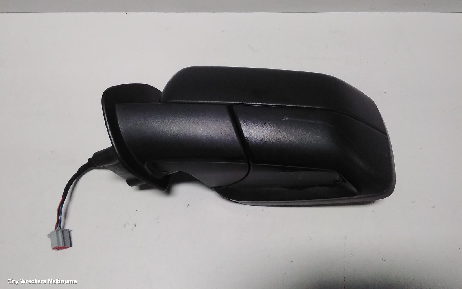 LAND ROVER RANGEROVER SPORT LEFT DOOR MIRROR, L320, WITH MEMORY, 08/2005 - 09/2009