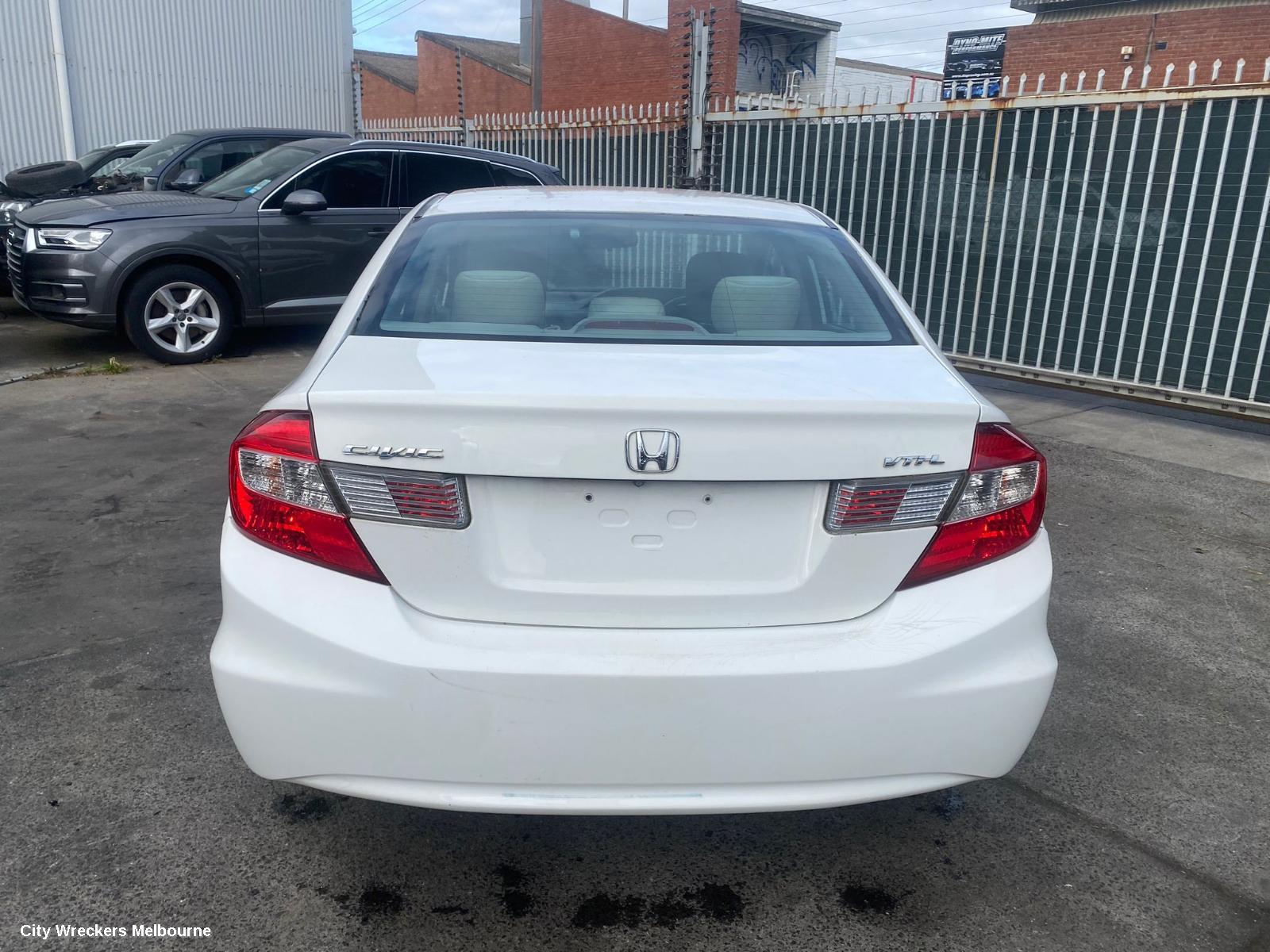 HONDA CIVIC LEFT FRONT DOOR, 9TH GEN, SEDAN (VIN JHMFB/MRHFB), 02/2012 - 04/2016