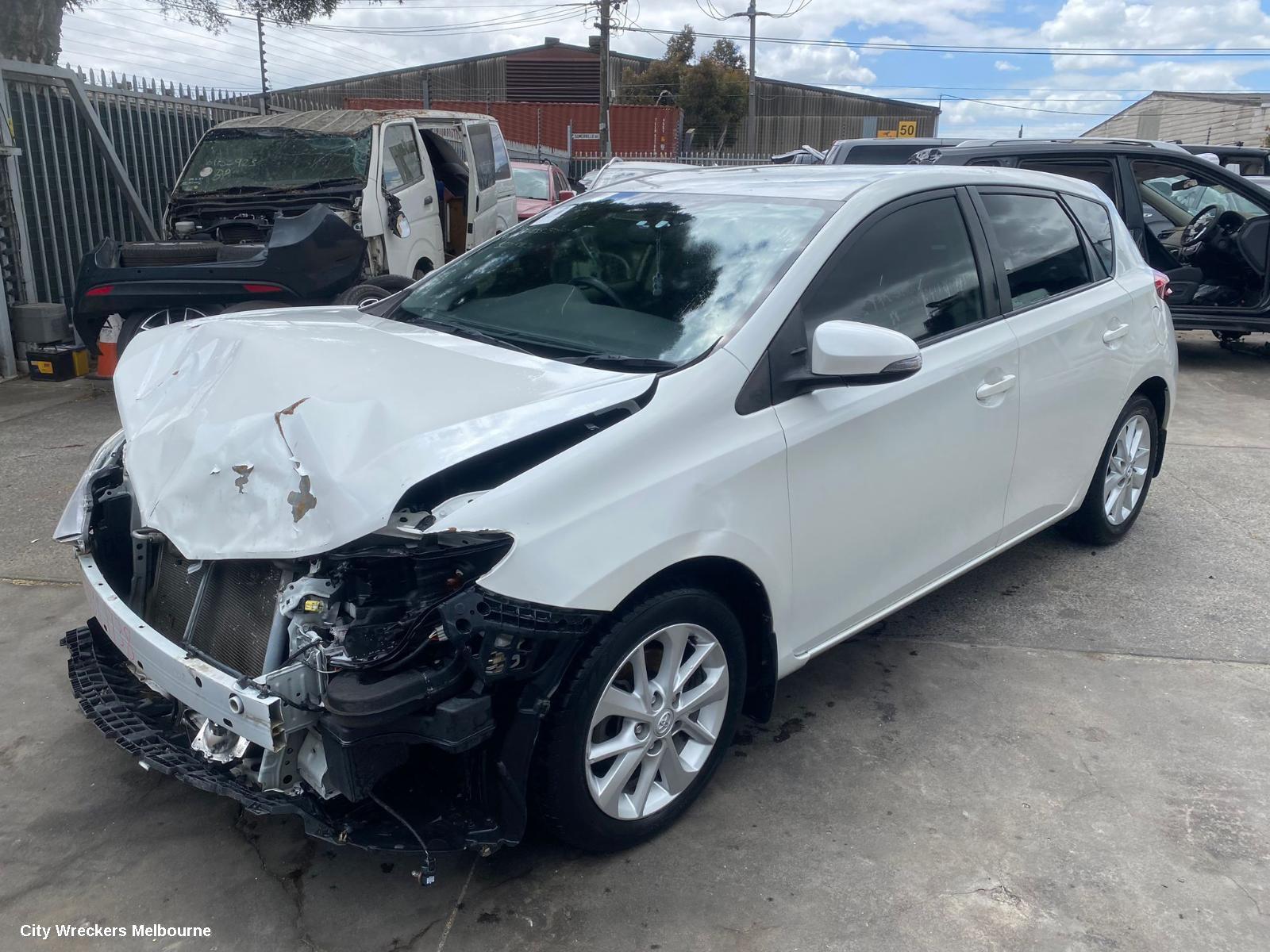 TOYOTA COROLLA HEADREST, ZRE182R 10/2012 - 06/2018