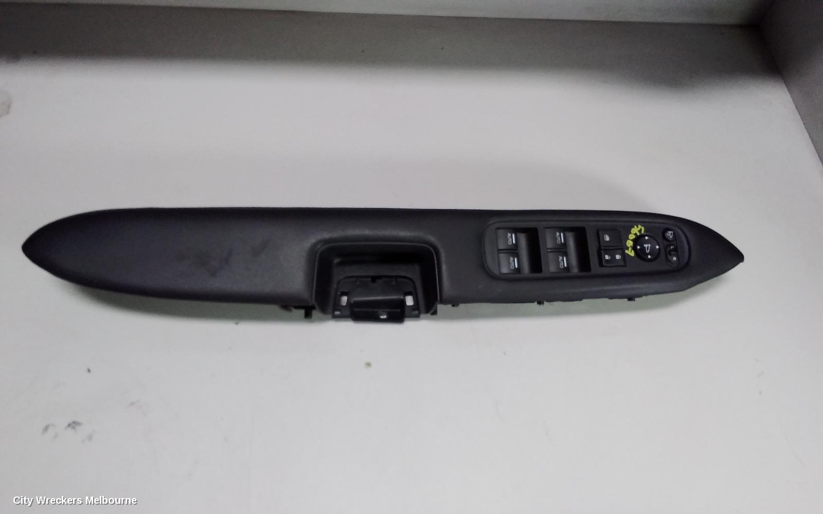 HONDA HRV PWR DR WIND SWITCH, RH FRONT (MASTER SWITCH), RU5, 12/2014 ONWARDS