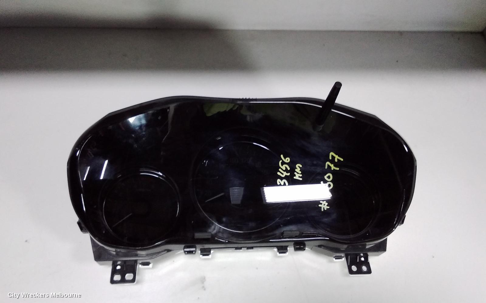 HONDA HRV SPEEDOMETER