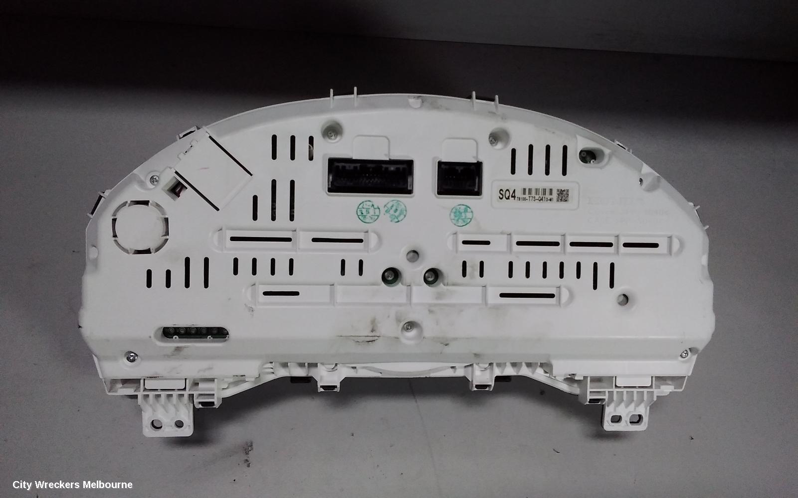 HONDA HRV SPEEDOMETER
