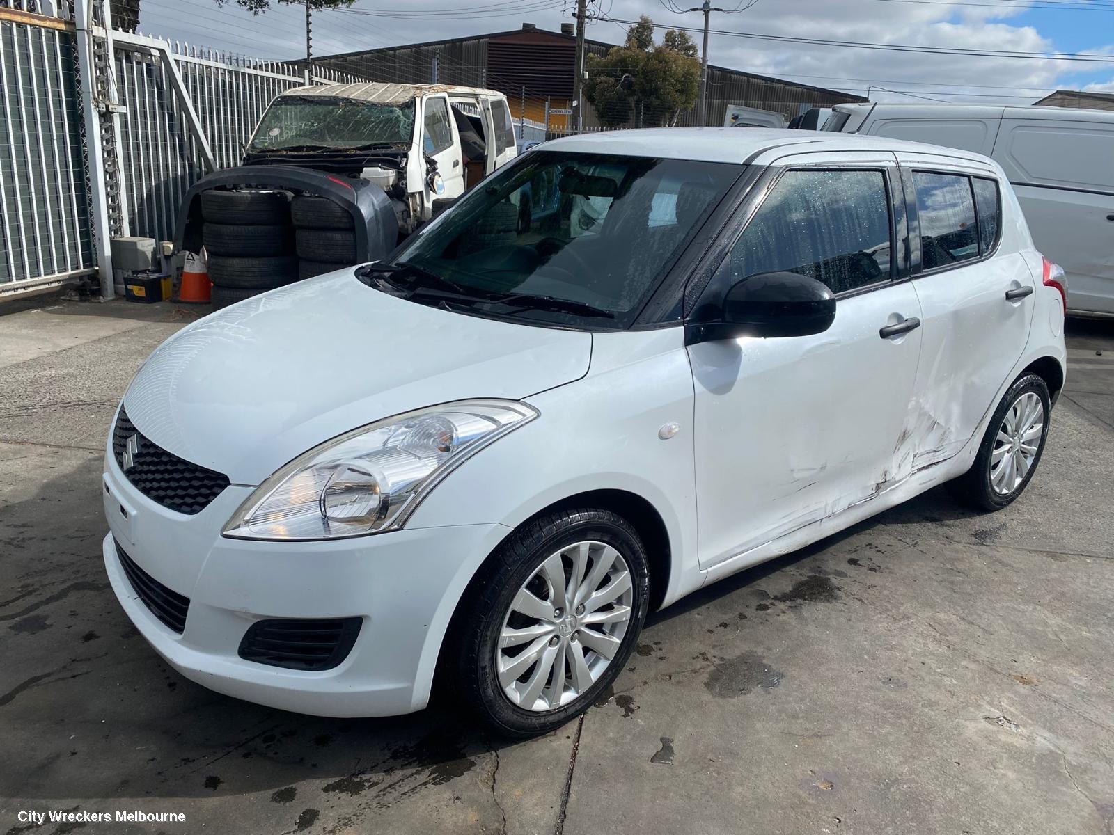 SUZUKI SWIFT WASHER BOTTLE, FZ, NON H/LAMP WASHER (RH SIDE), 08/2010 - 03/2017