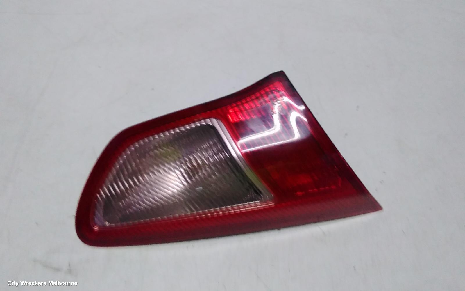 MITSUBISHI LANCER REAR GARNISH, TAILGATE LAMP (LH SIDE), CJ-CF, HATCH, 10/2008 - 12/2017