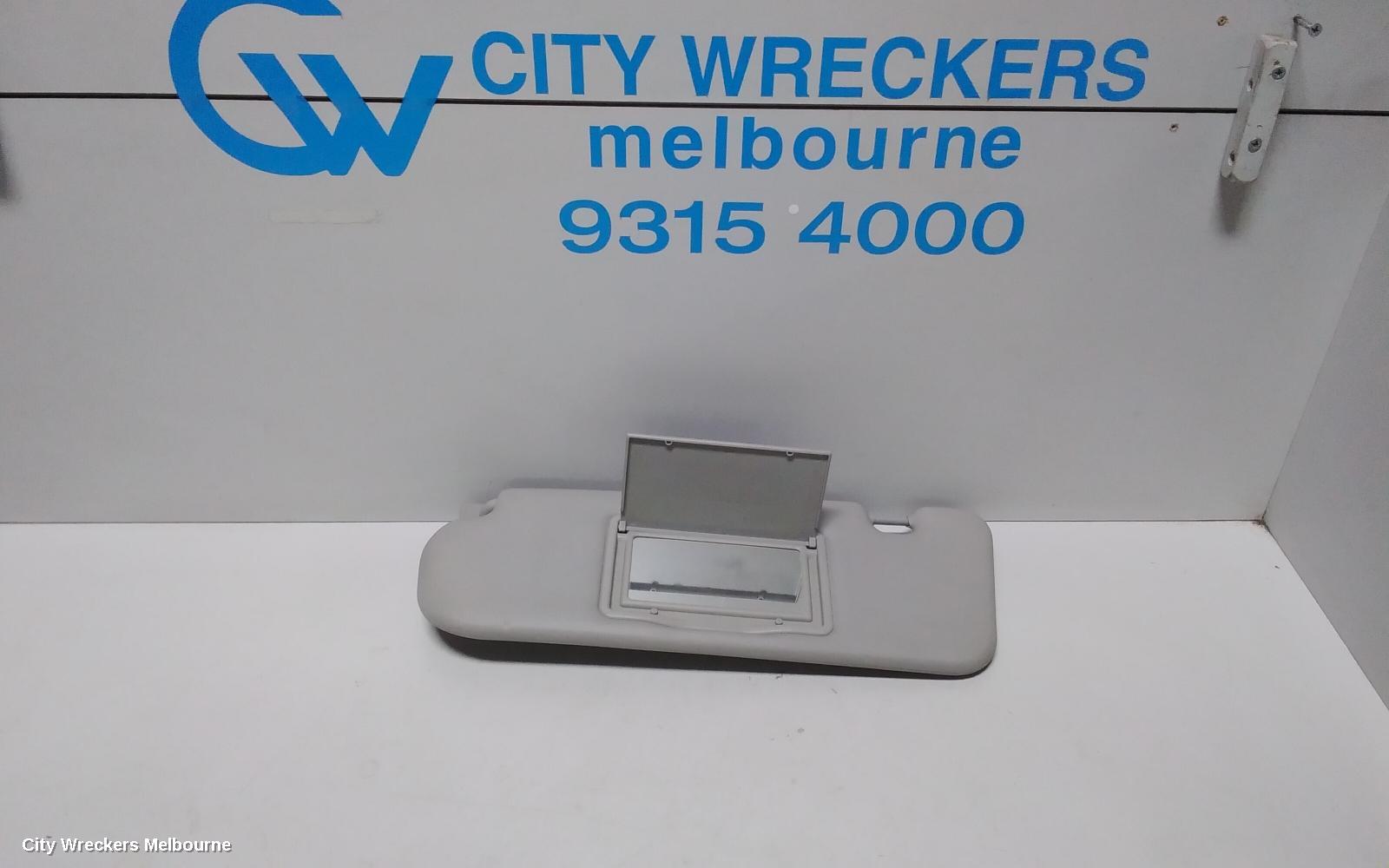 HOLDEN COMMODORE SUNVISOR, VF, LH SIDE, 05/2013 - 12/2017