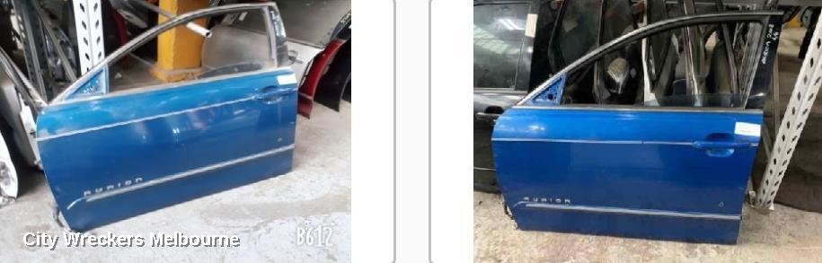 TOYOTA AURION LEFT FRONT DOOR, GSV40R, W/ MOULD TYPE, 10/2006 - 08/2009