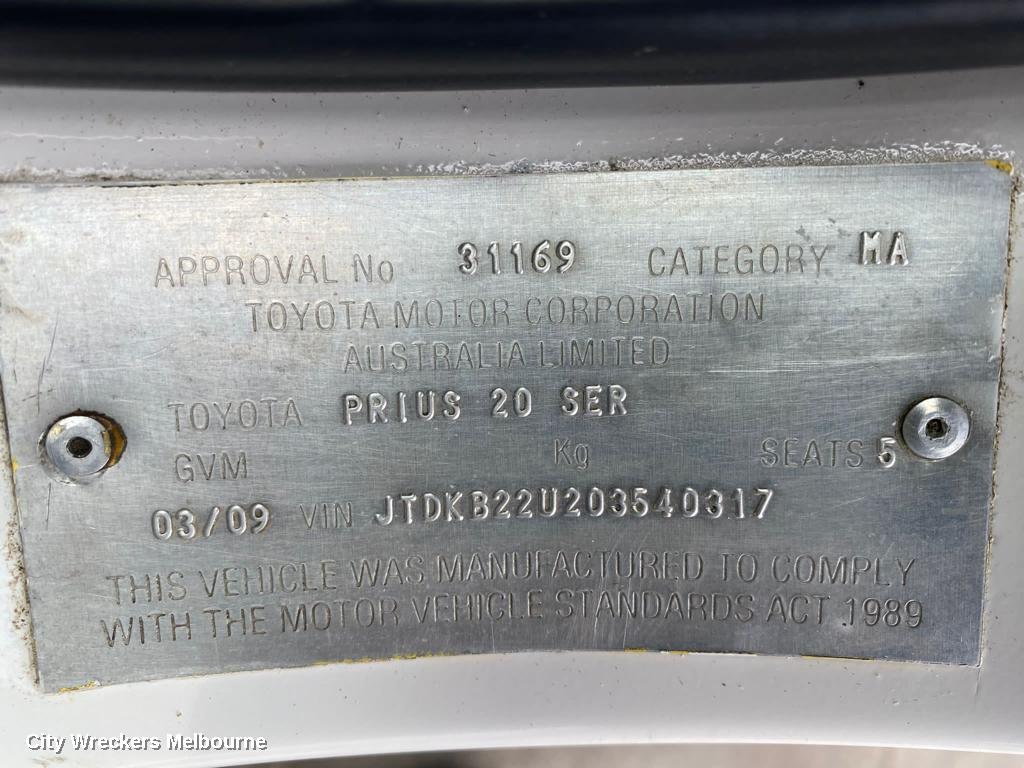 TOYOTA PRIUS LEFT FRONT DOOR, NHW20R, 10/2003 - 05/2009
