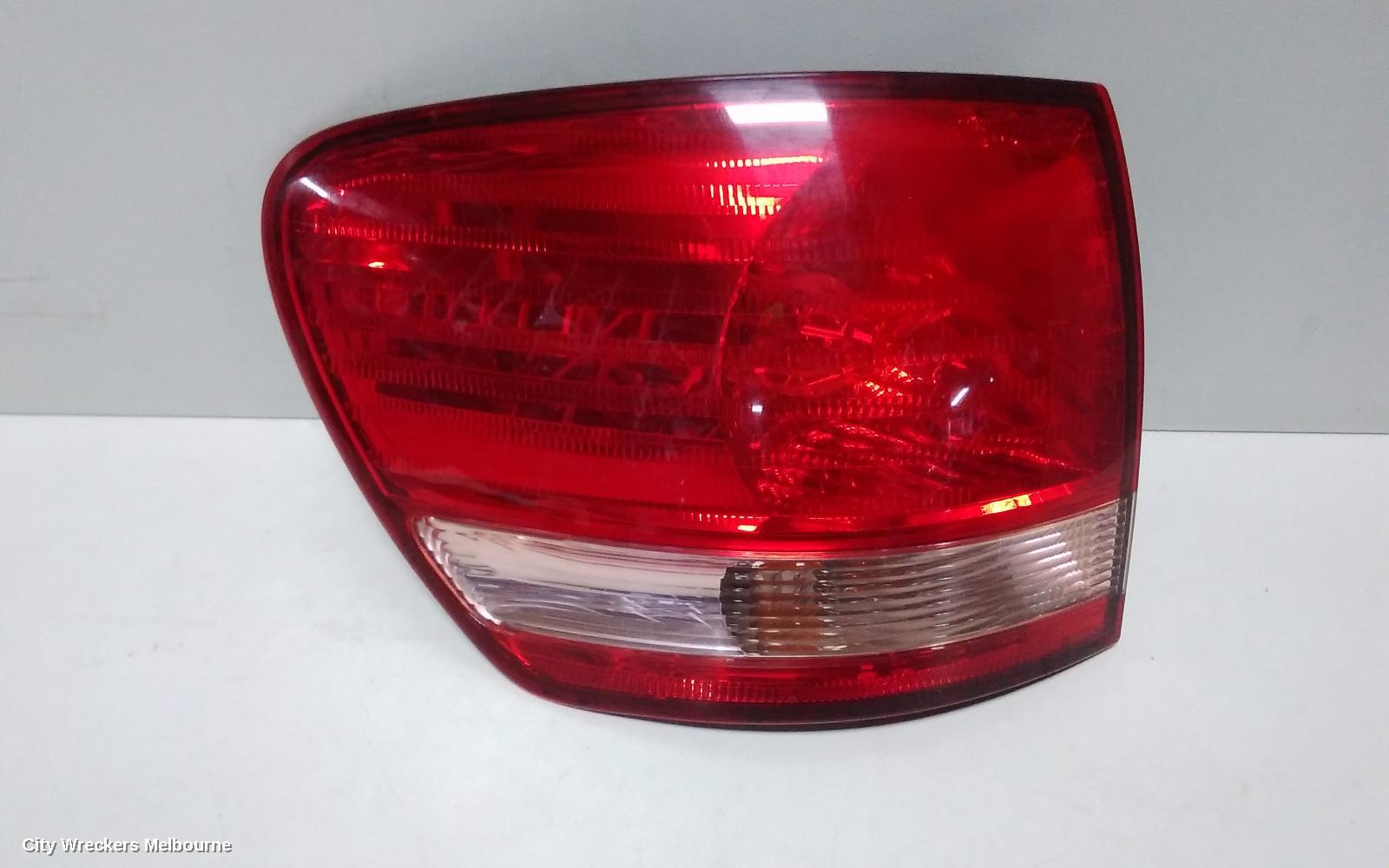 TOYOTA AVENSIS LEFT TAILLIGHT, ACM21R, 12/2003 - 12/2010
