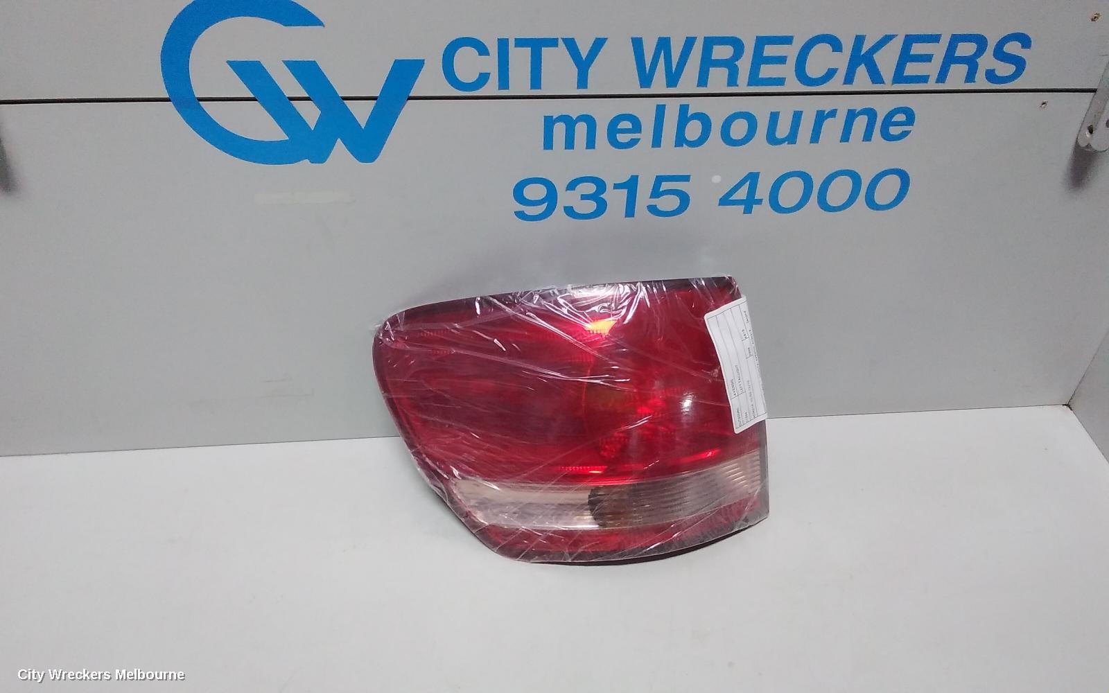 TOYOTA AVENSIS LEFT TAILLIGHT, ACM21R, 12/2003 - 12/2010
