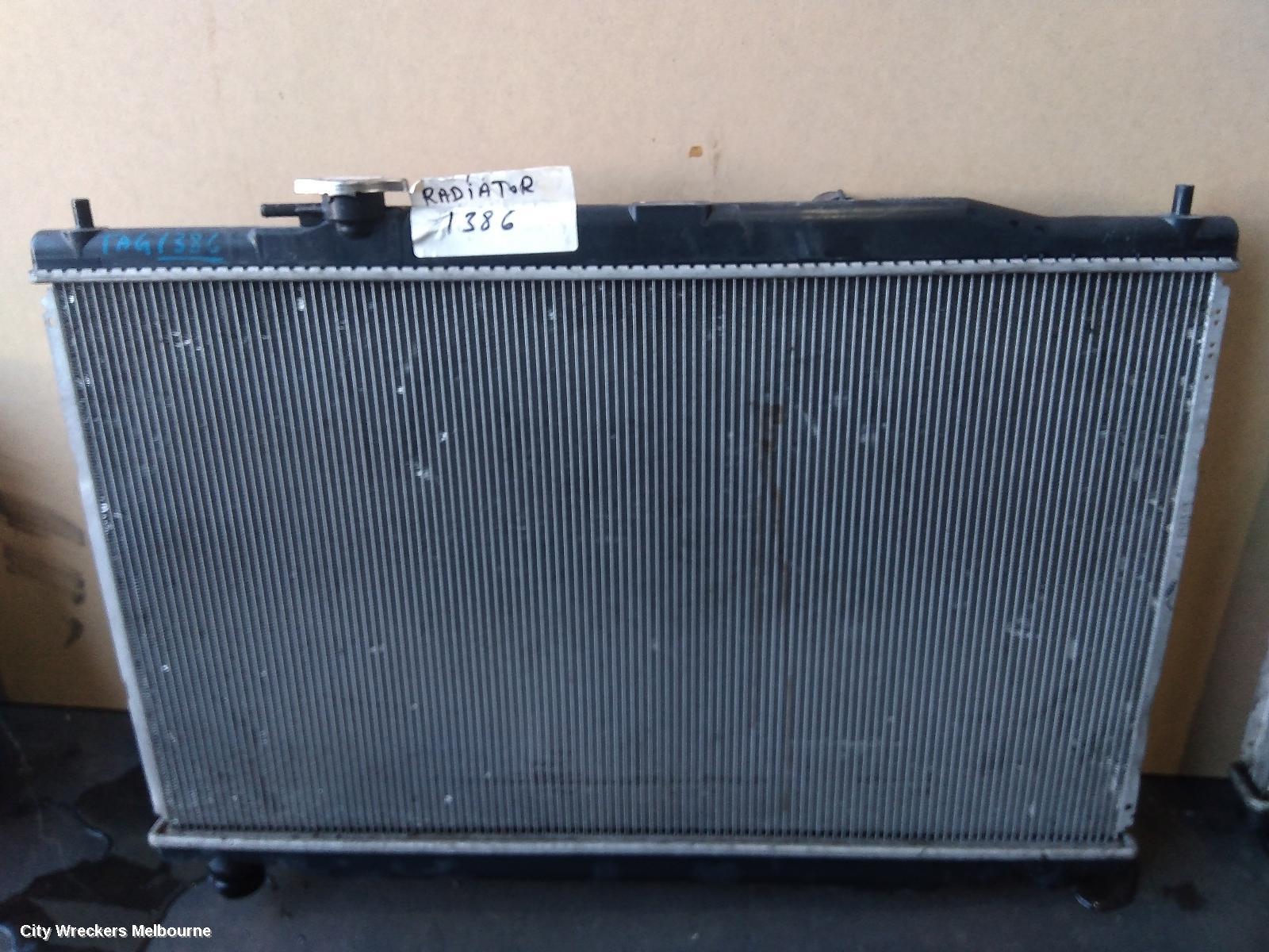 HONDA CRV RADIATOR, AUTO, 2.0/2.4, PETROL, RM, 11/2012 - 04/2017