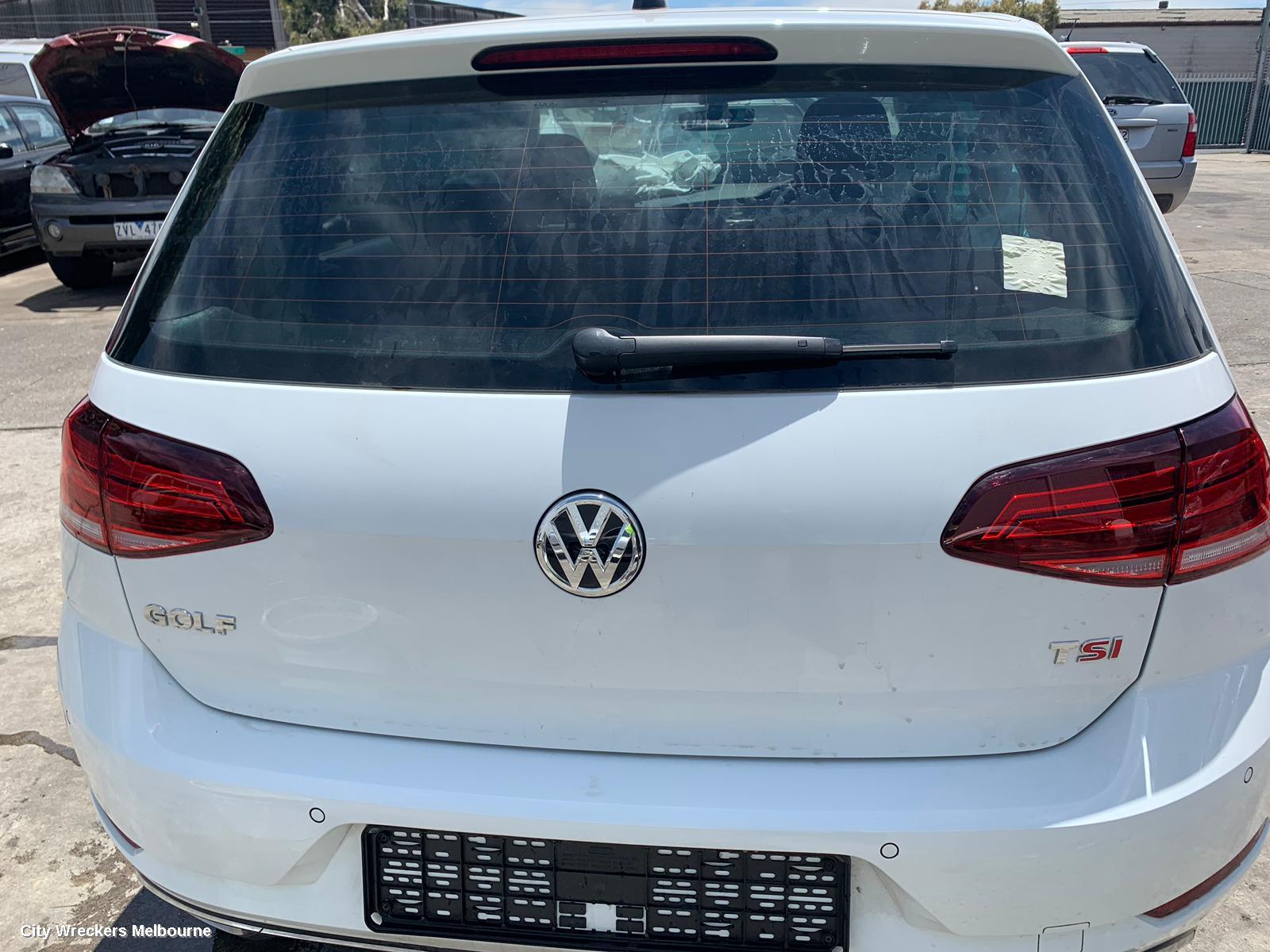 VOLKSWAGEN GOLF RIGHT TAILLIGHT, GEN 7, HATCH, STANDARD/GTI/R-LINE, LED TYPE, 03/2017 - 08/2020