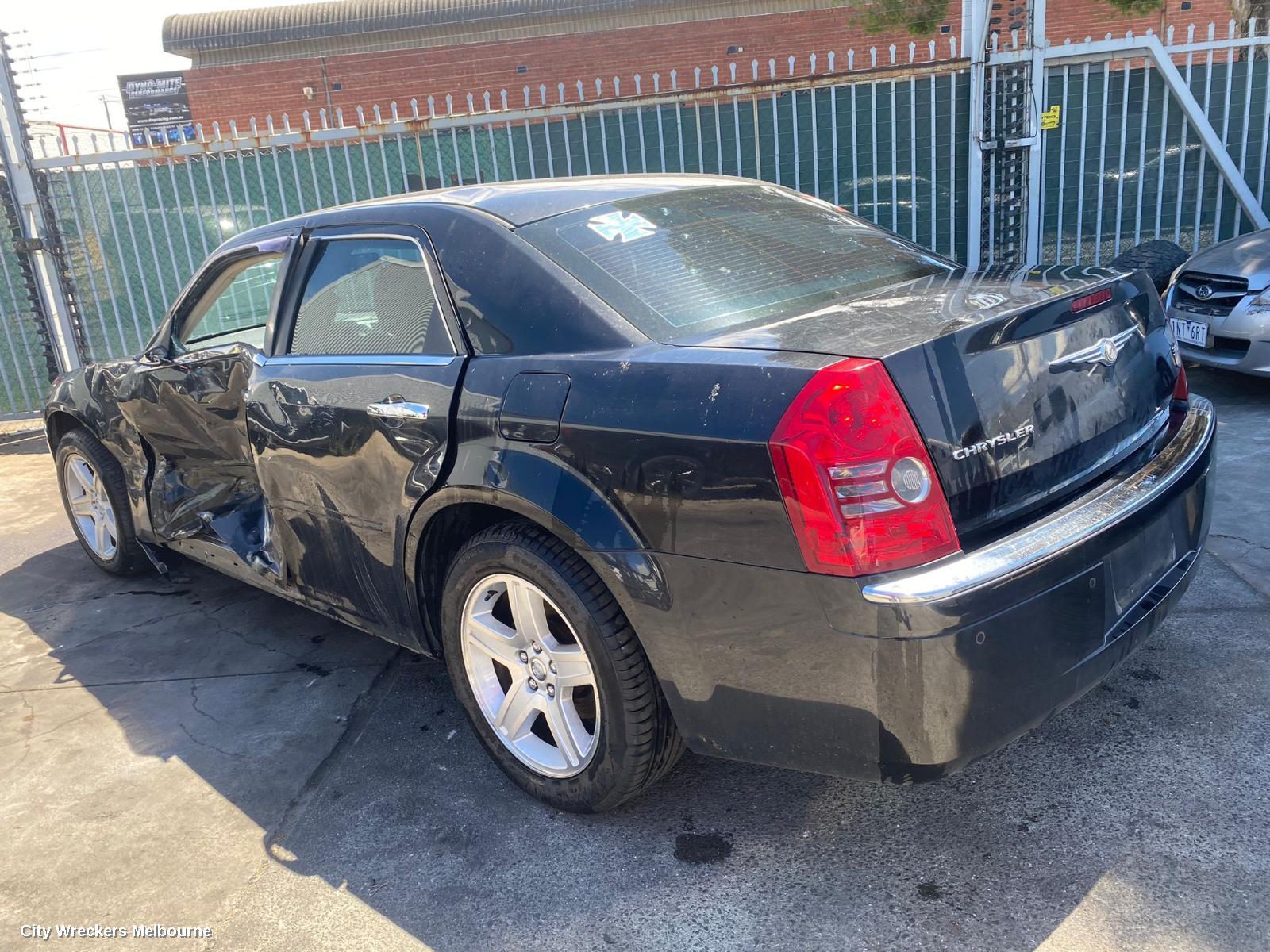 CHRYSLER 300C RIGHT REAR DOOR, 11/2005 - 12/2011