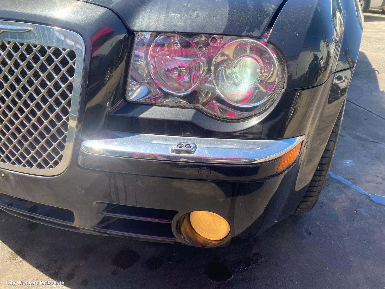 CHRYSLER 300C RIGHT REAR DOOR, 11/2005 - 12/2011