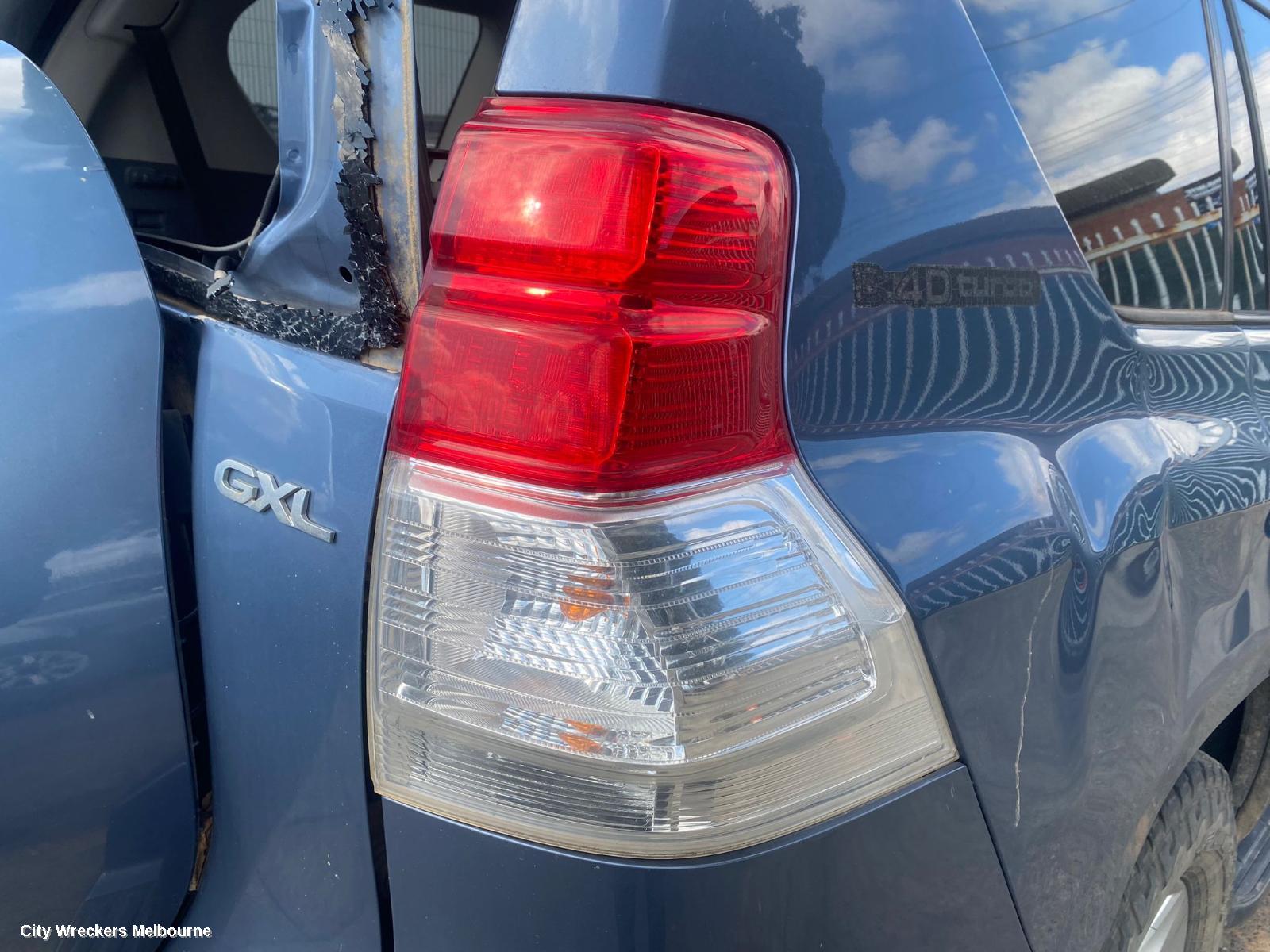 TOYOTA PRADO ANTENNA, 150 SERIES, 11/2009 ONWARDS